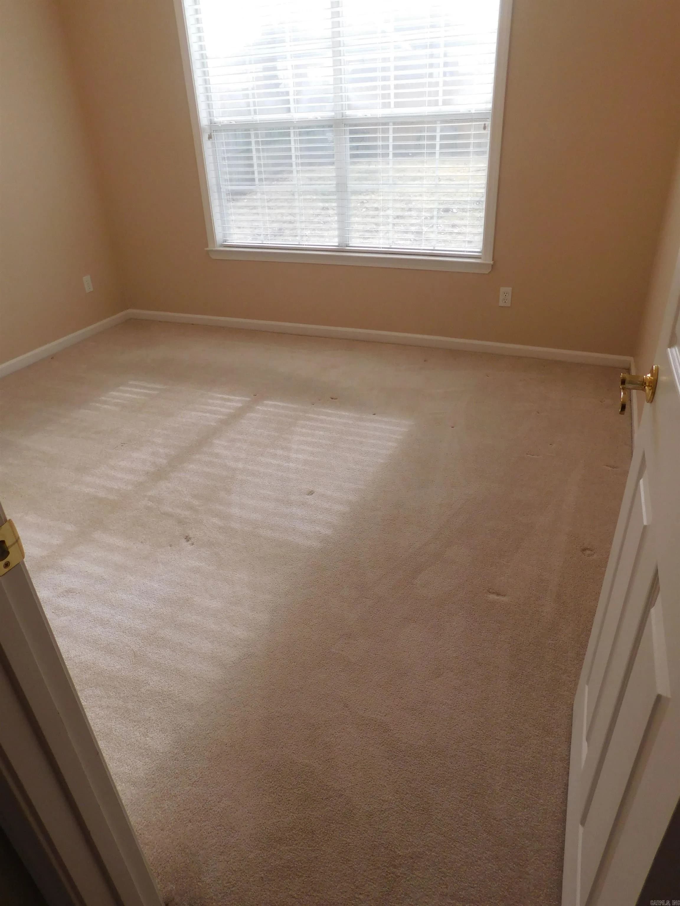 Property at 108  Carnelian - Image 22