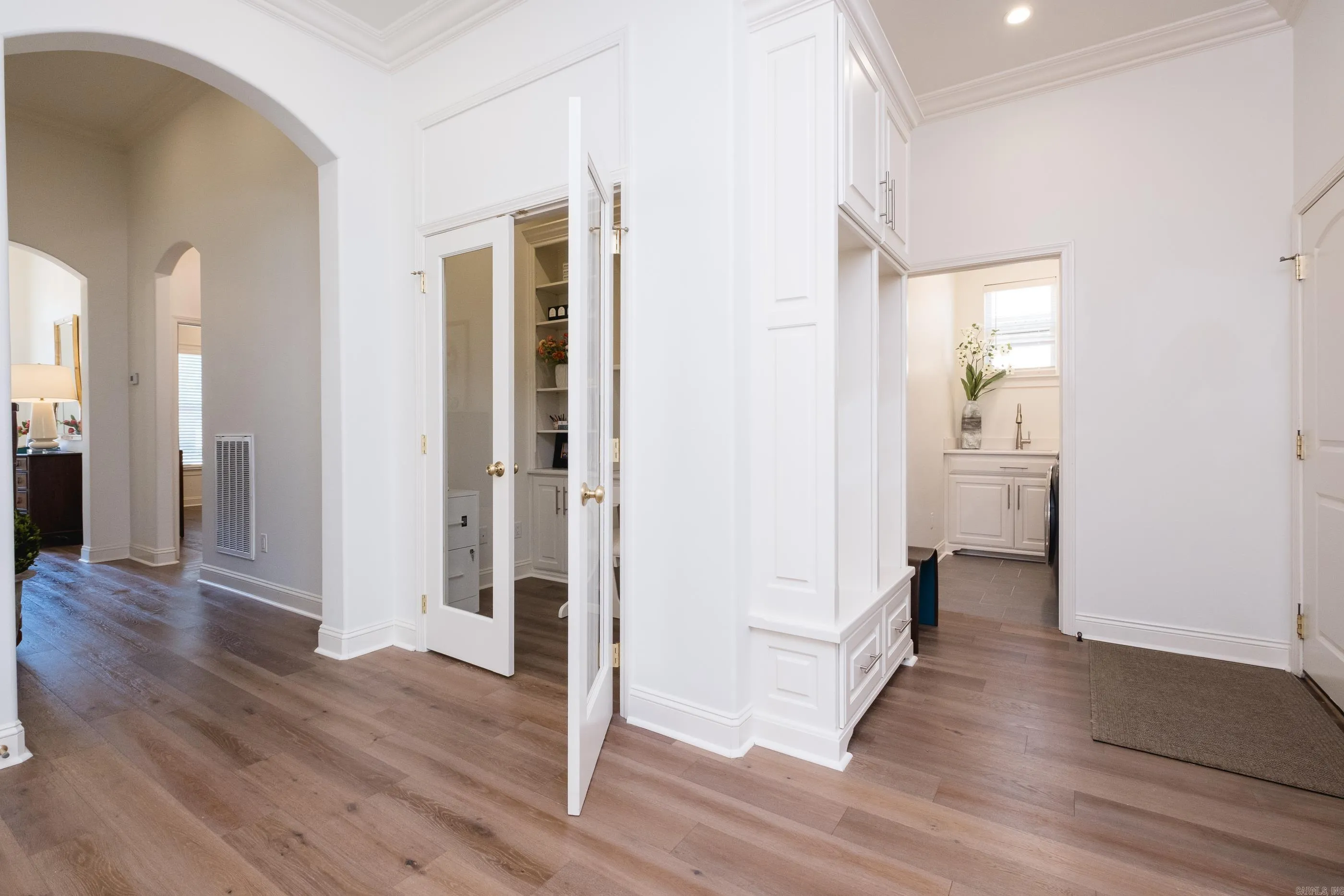 Property at 41  Wildwood - Image 30