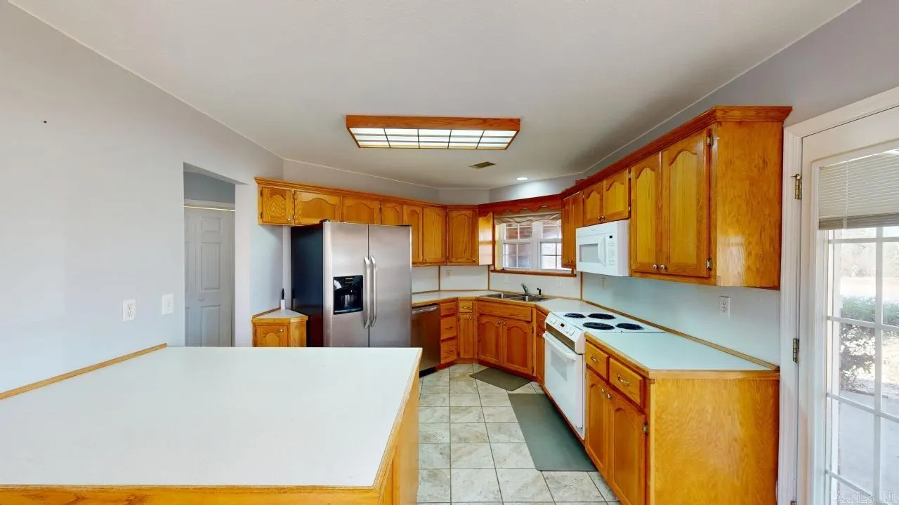 Property at 22  Fisher - Image 21