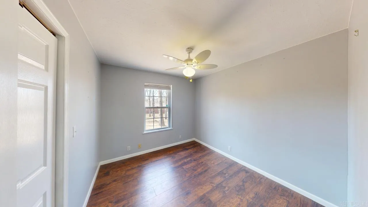 Property at 22  Fisher - Image 24