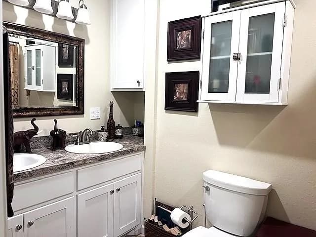 Property at 301  Stone - Image 15
