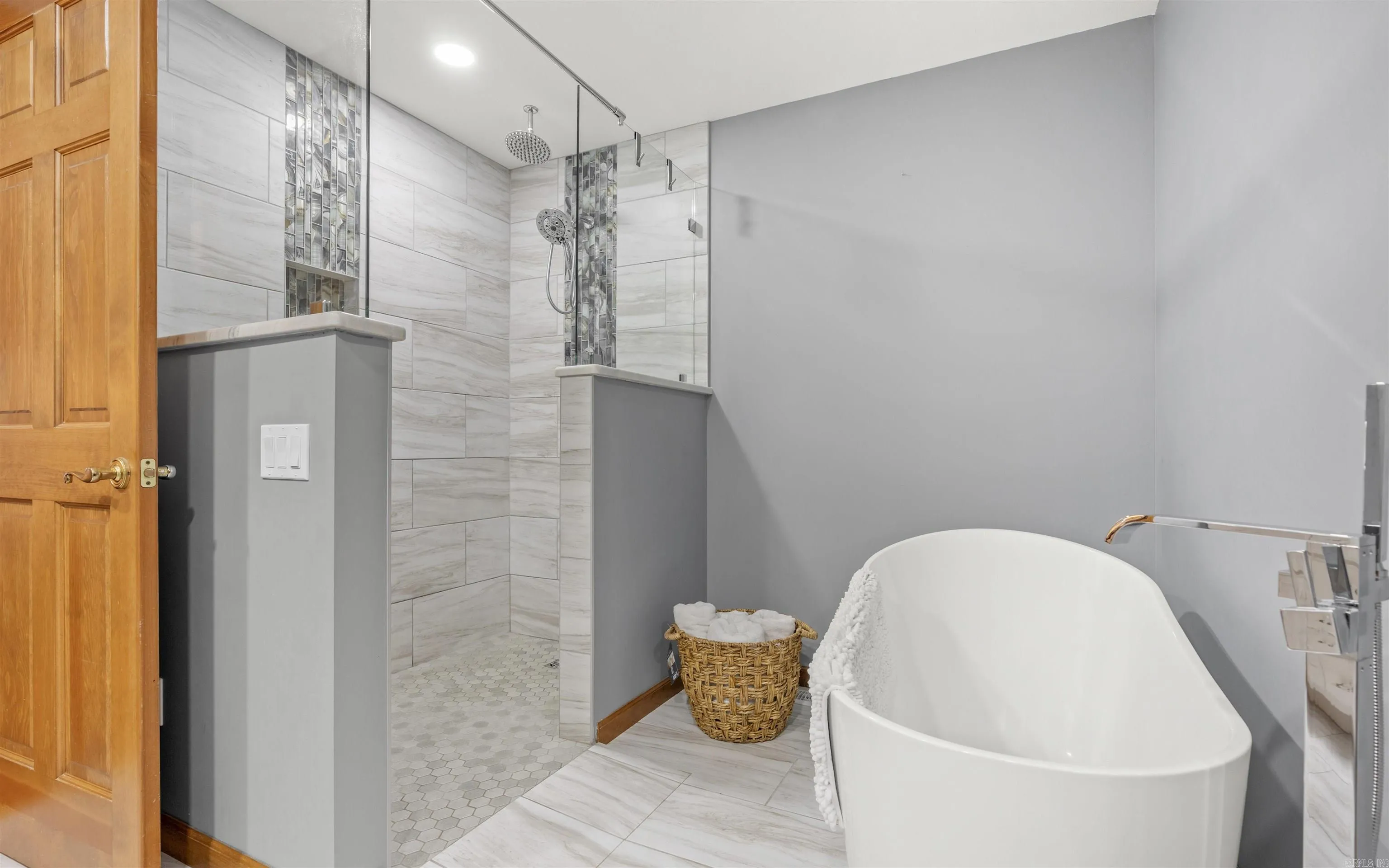 Property at 7  Sorpresa - Image 20