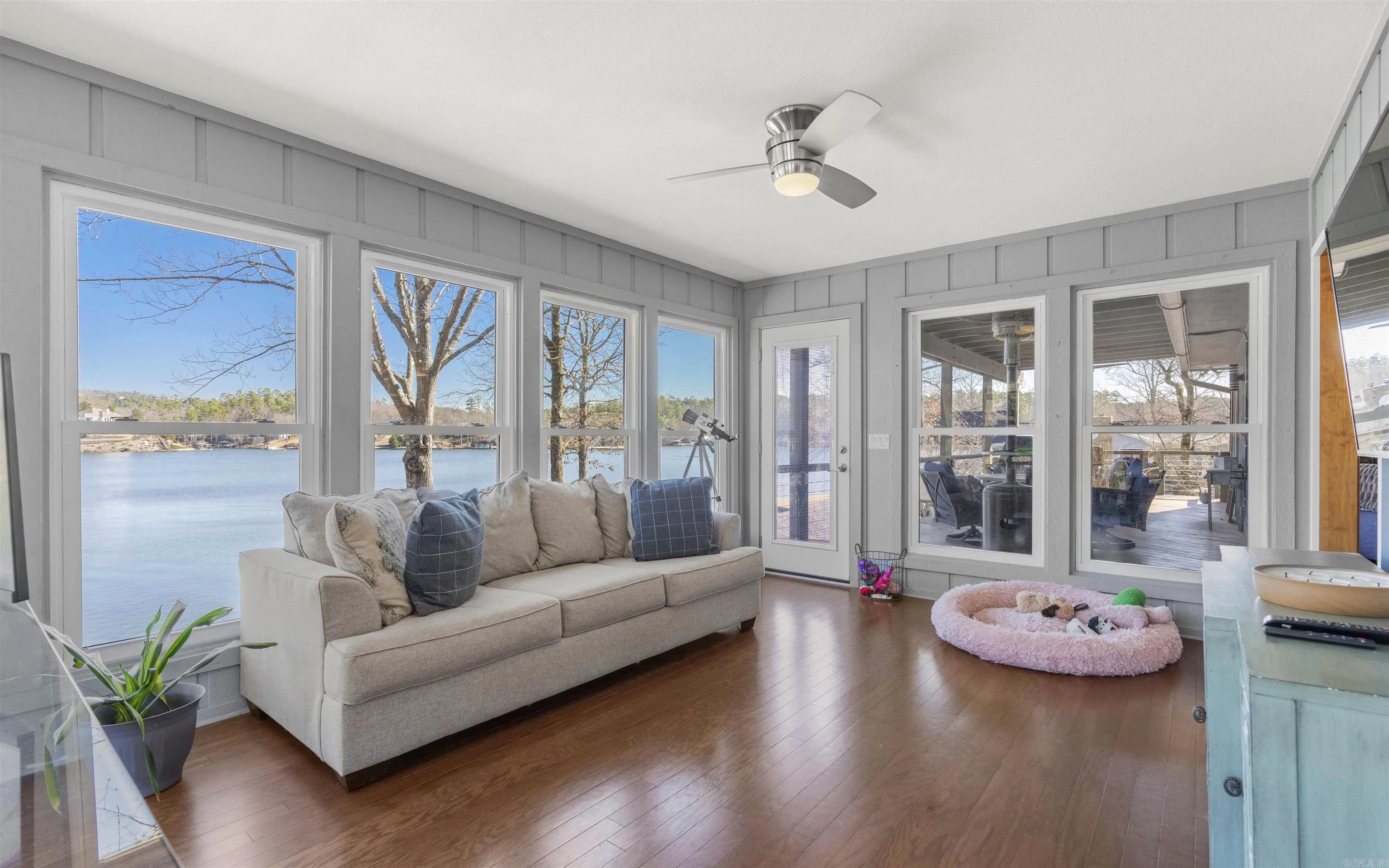 Property at 7  Sorpresa - Image 23