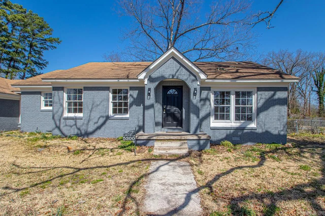 Property at 5300 W 30th - Image 2