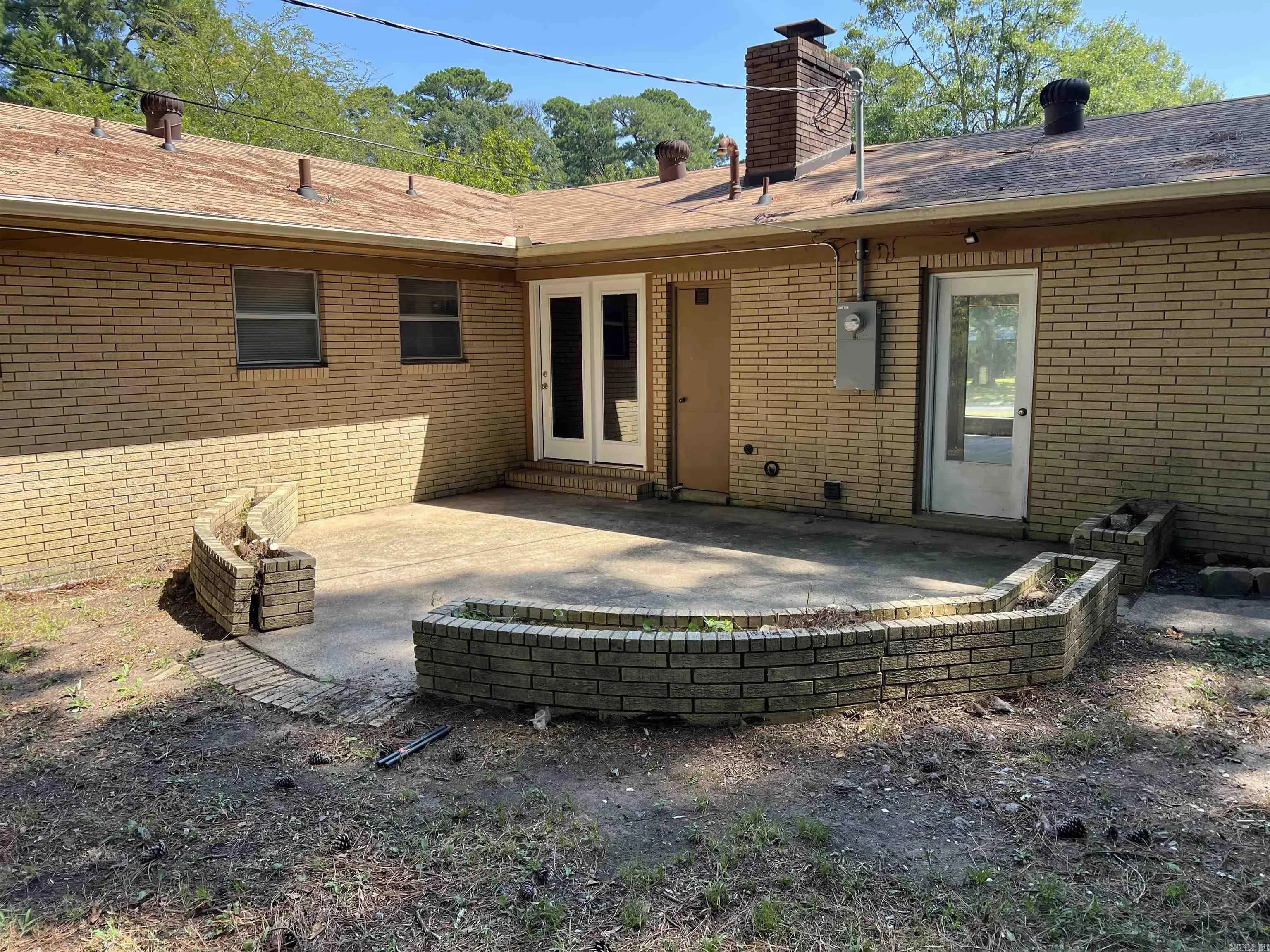 Property at 1565  Pine manor - Image 17