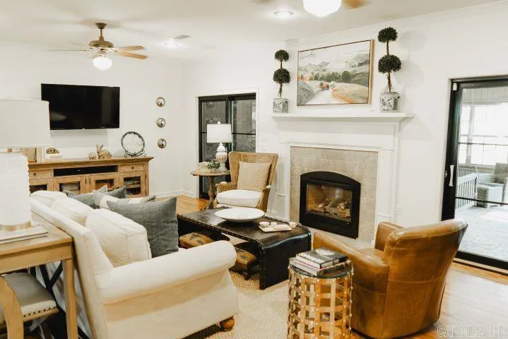 Property at 311  Crestwood - Image 18