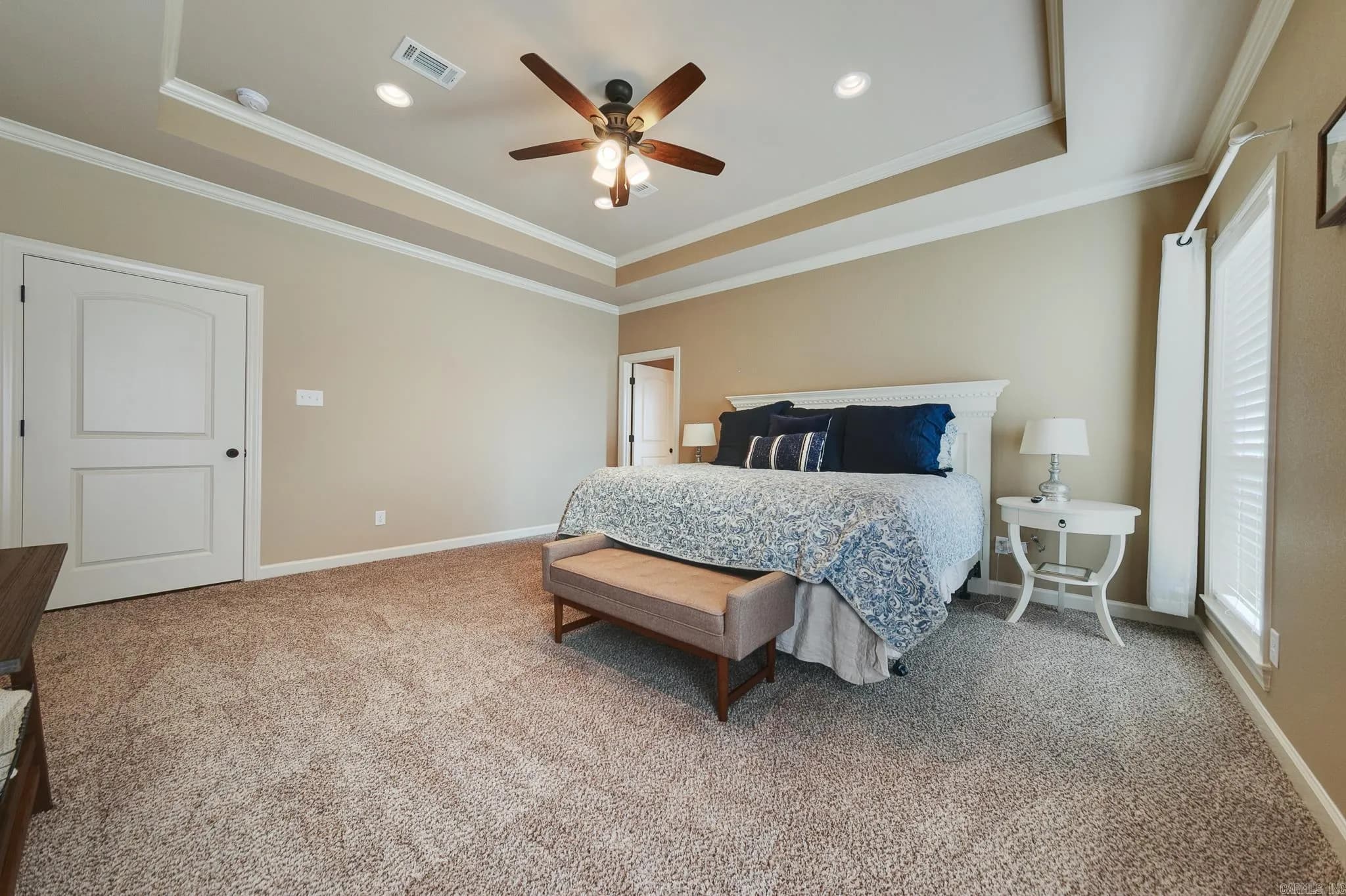Property at 1546  Cypress - Image 26