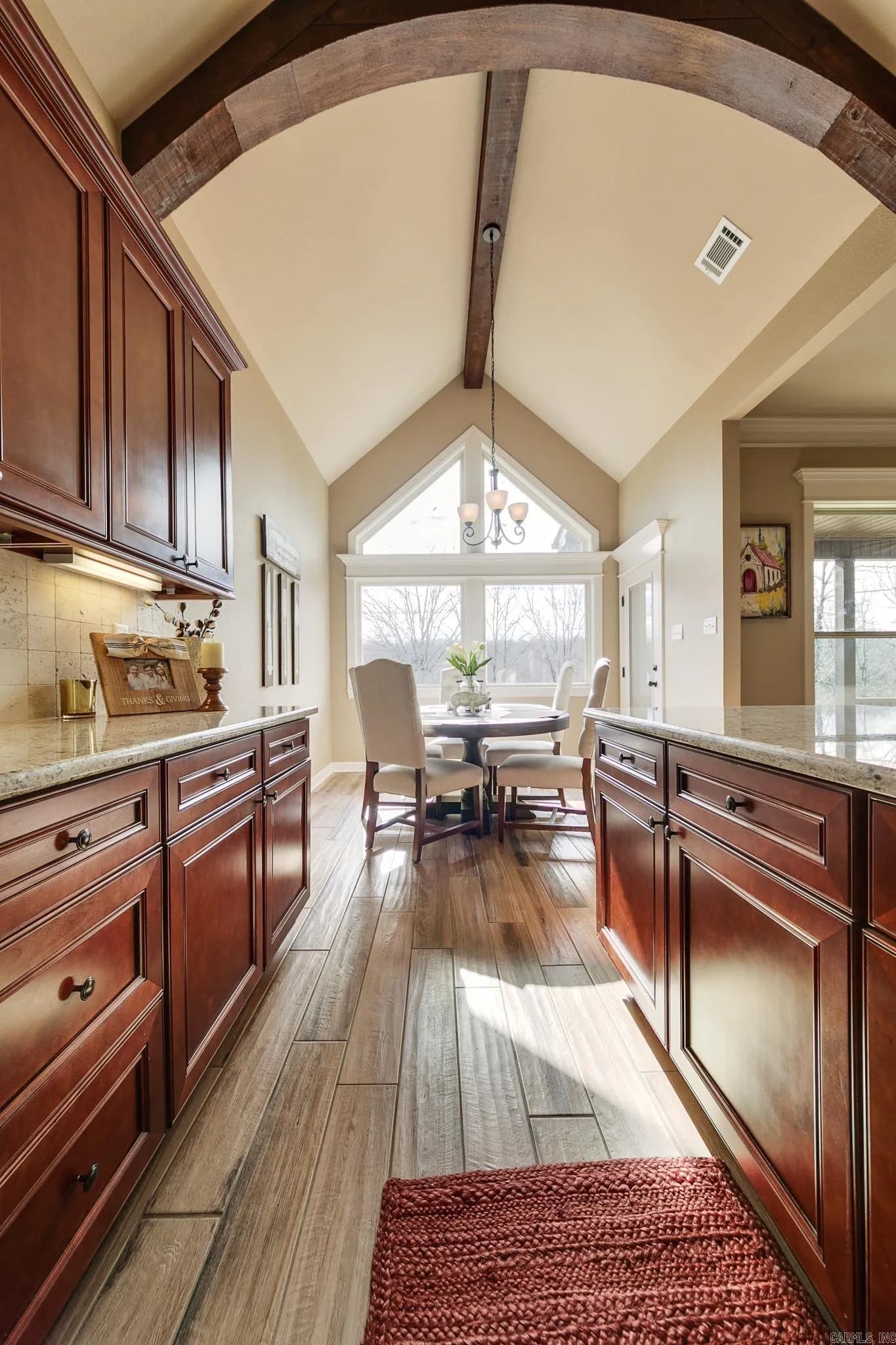 Property at 1546  Cypress - Image 19