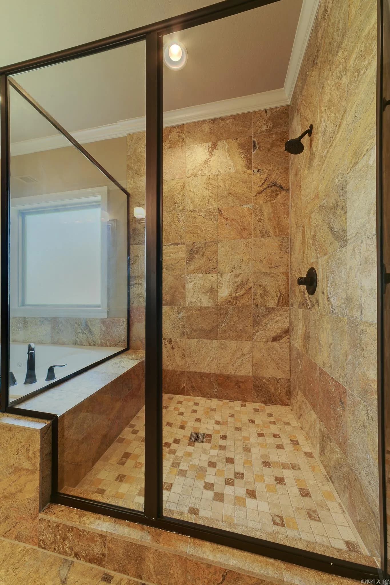 Property at 1546  Cypress - Image 32