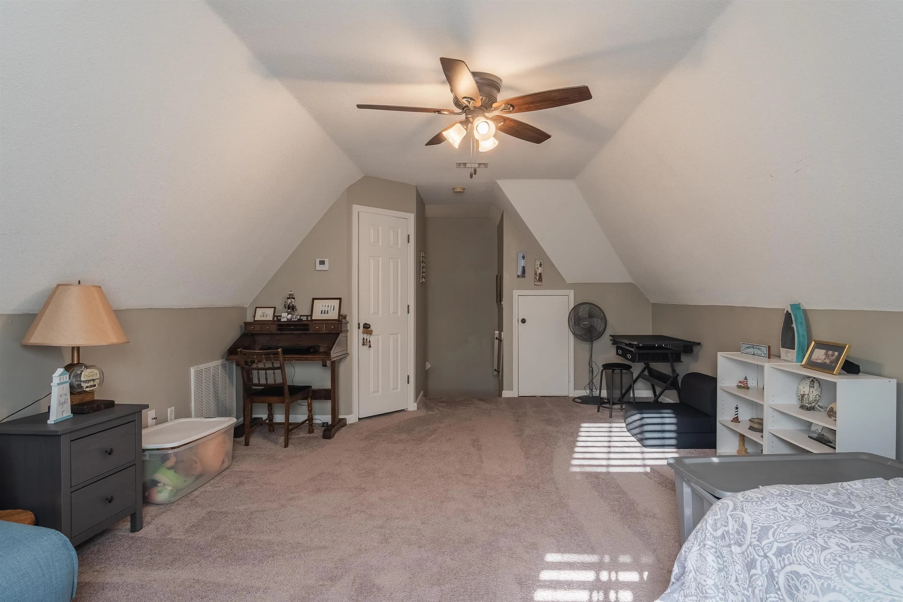 Property at 12  Payton - Image 27