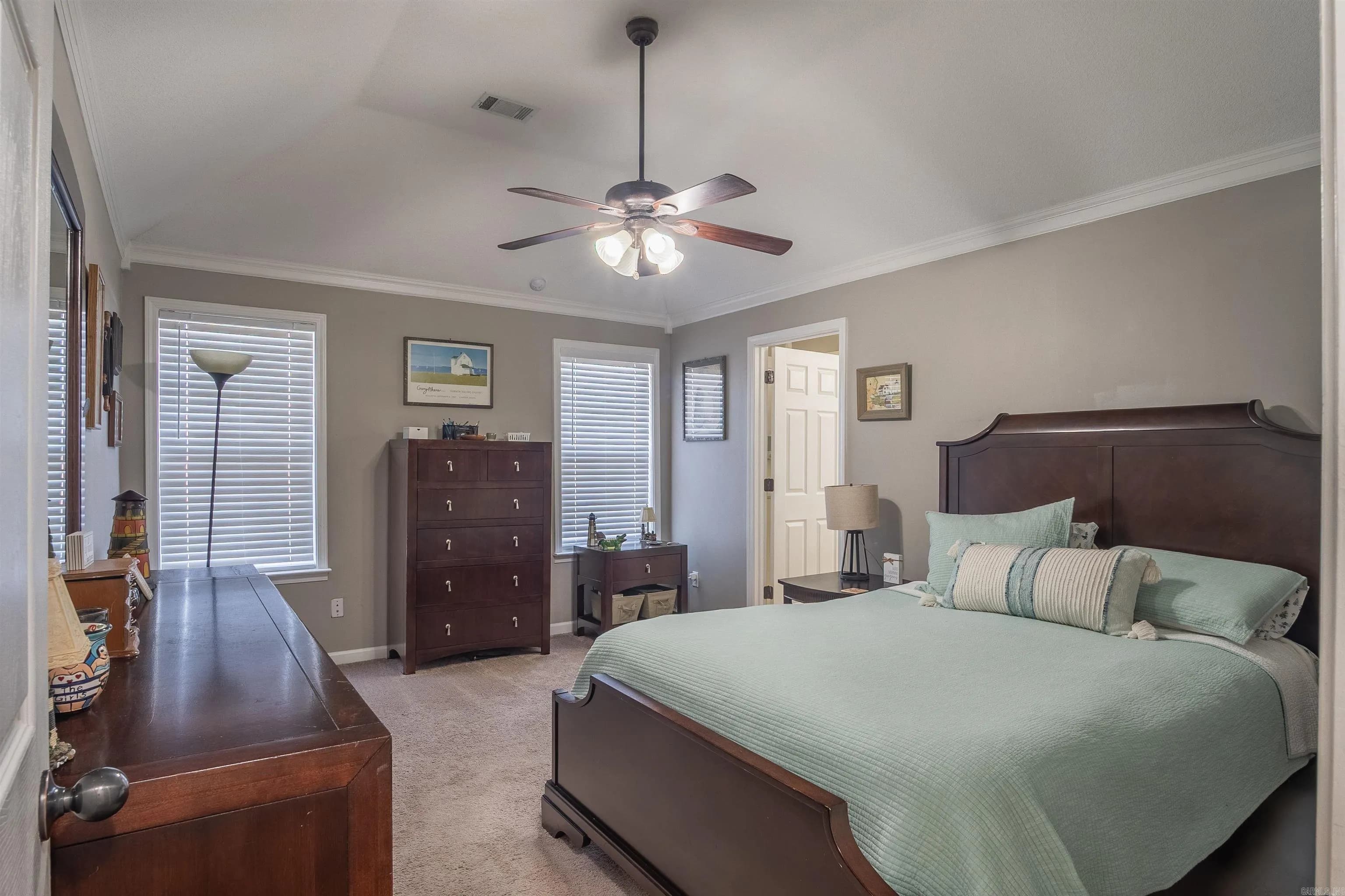 Property at 12  Payton - Image 17