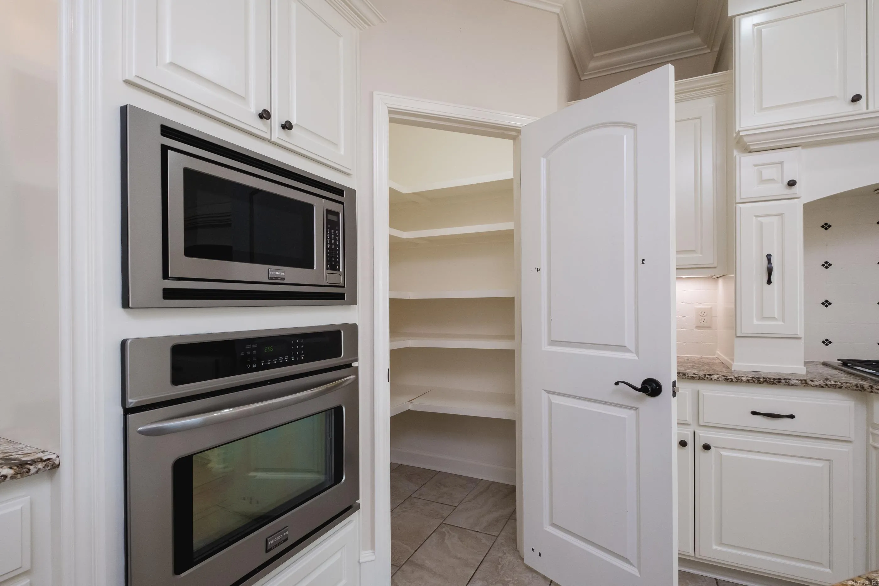 Property at 7011  Westshore - Image 19