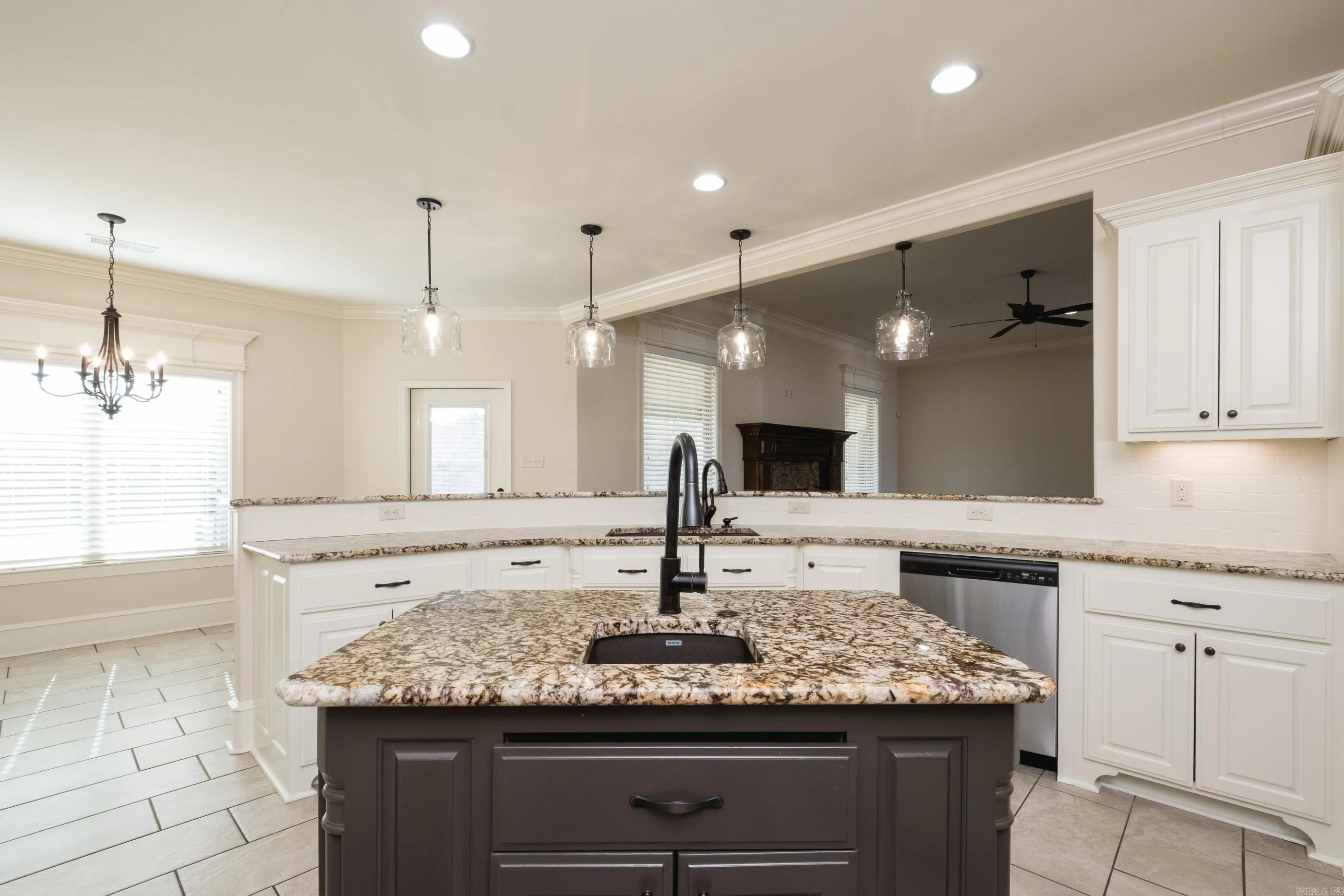 Property at 7011  Westshore - Image 18