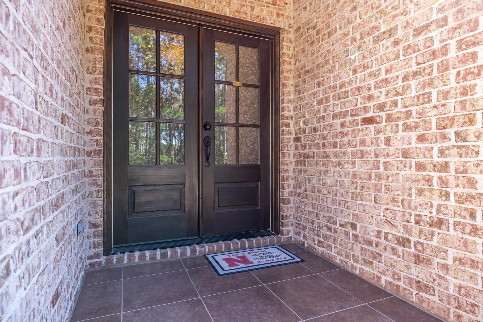Property at 20  Victoria - Image 6