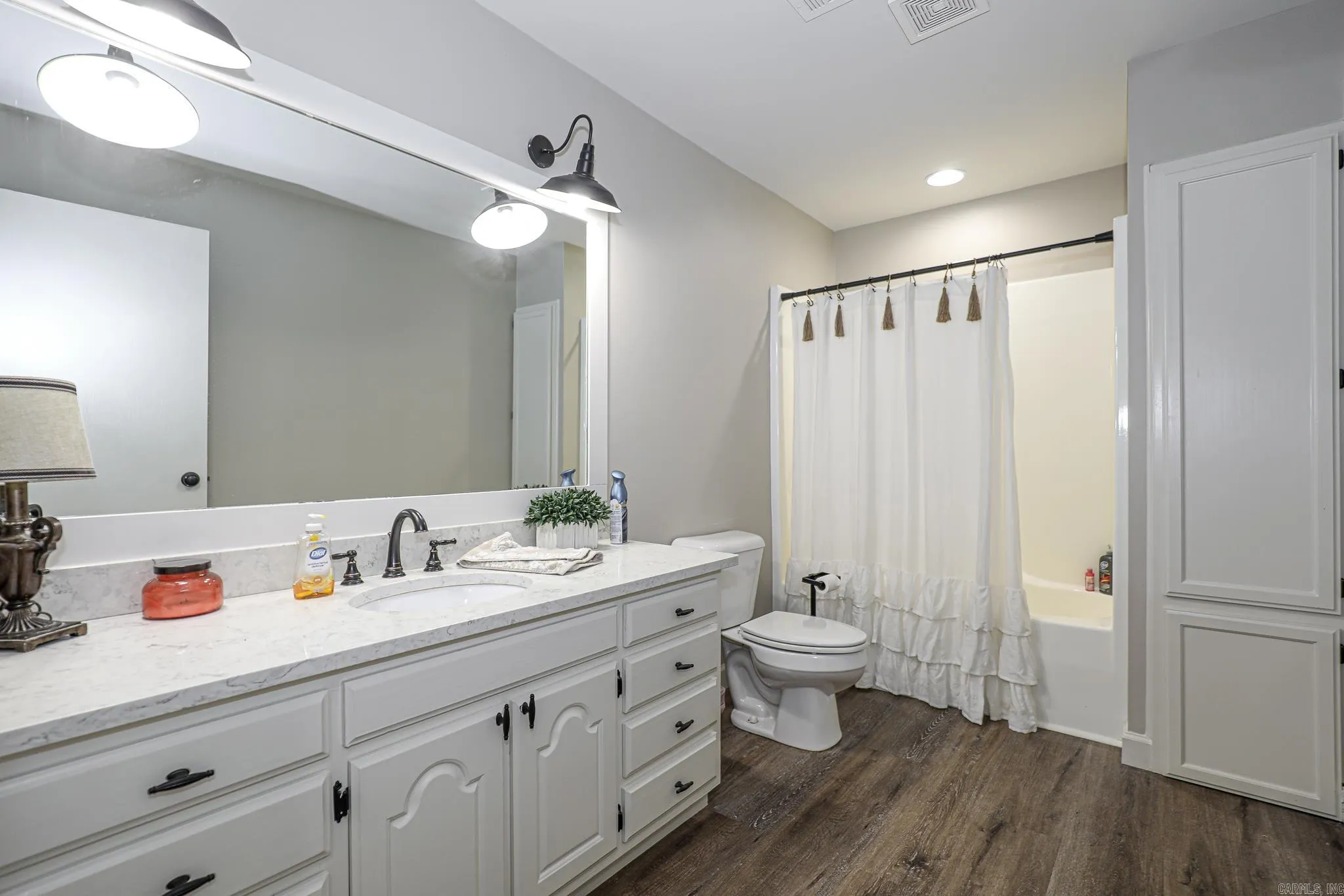 Property at 15500  Dusky - Image 26
