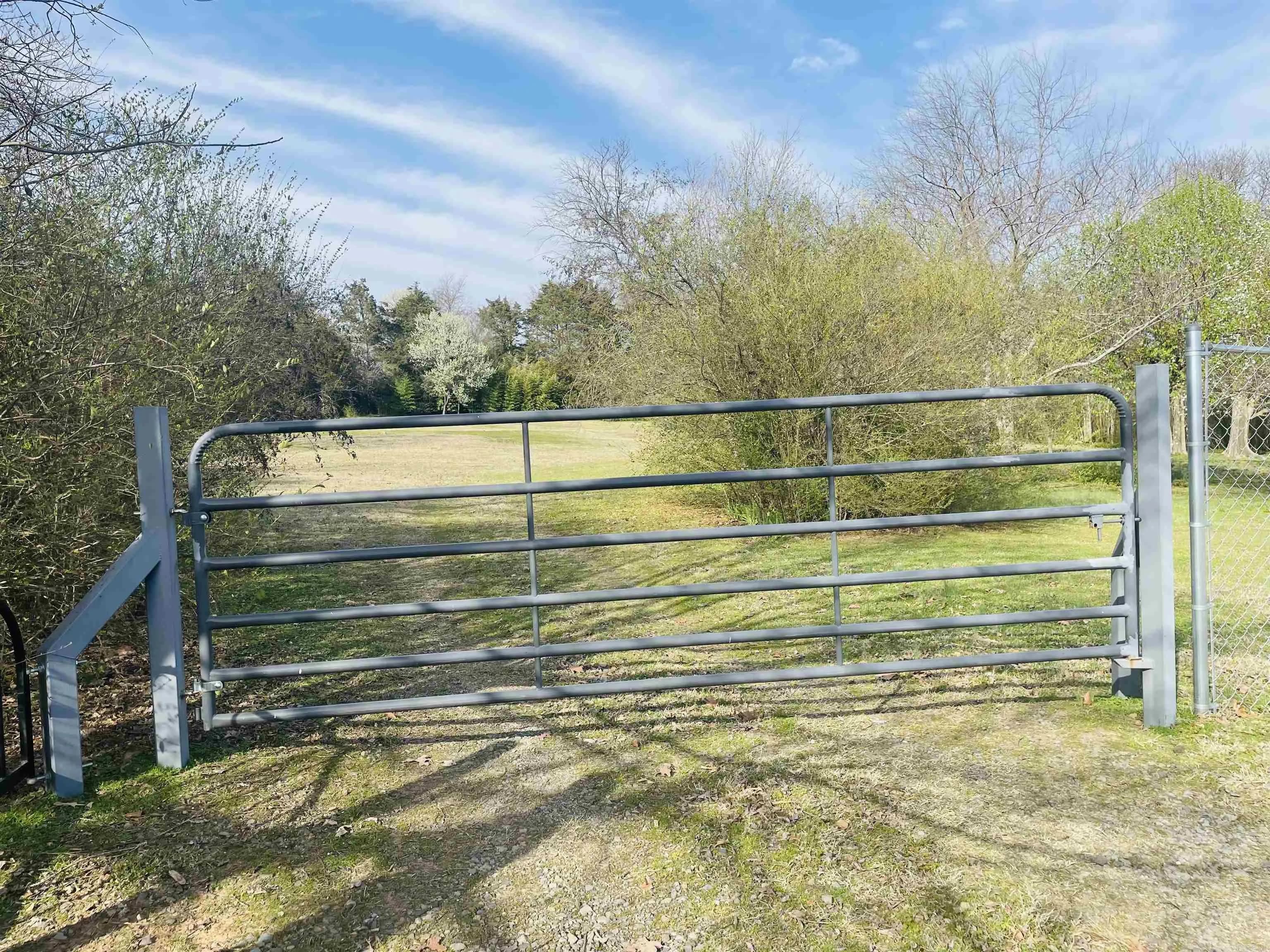 Property at 22  Southerland road - Image 6
