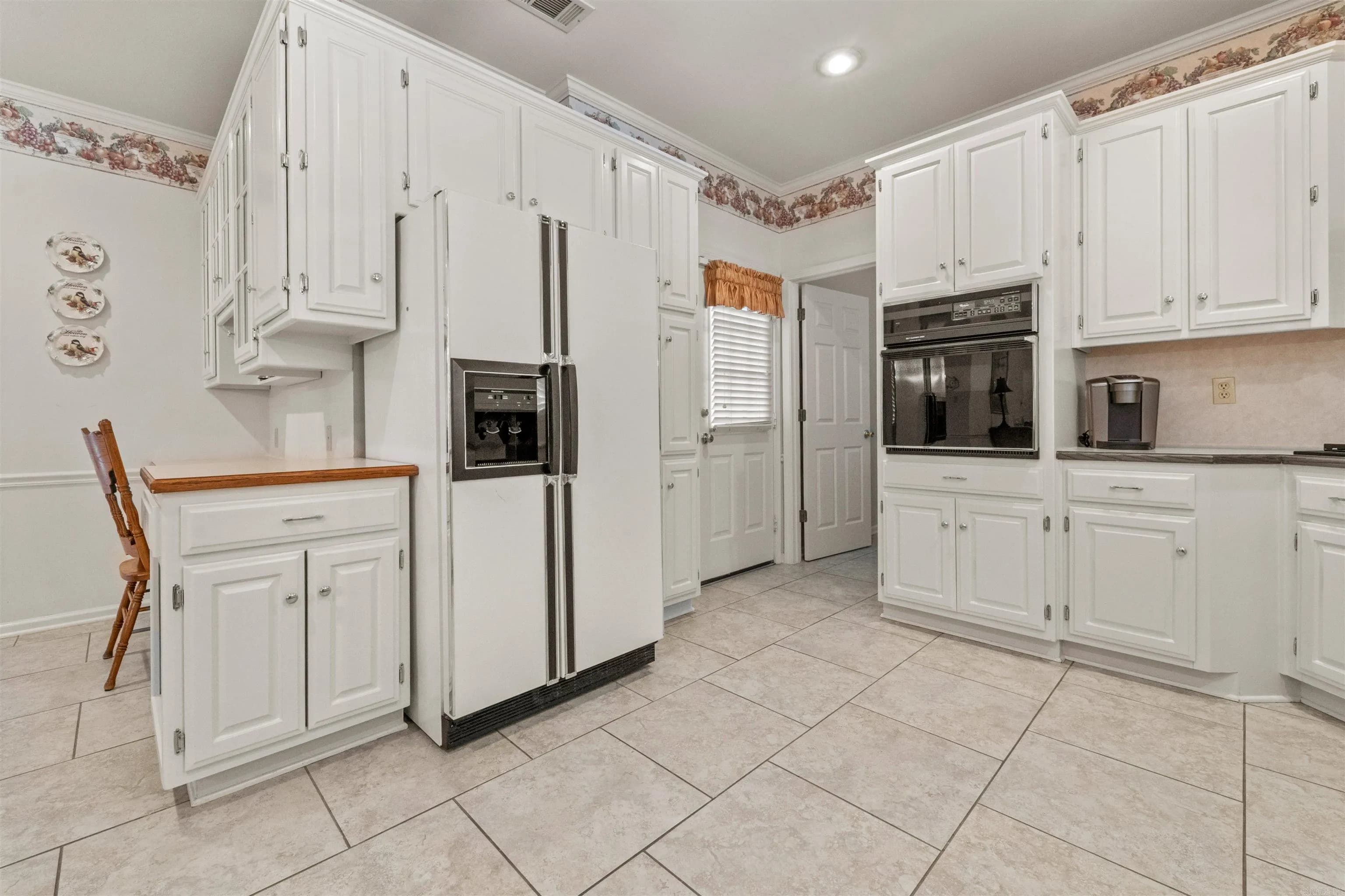 Property at 5011  Timber creek - Image 12