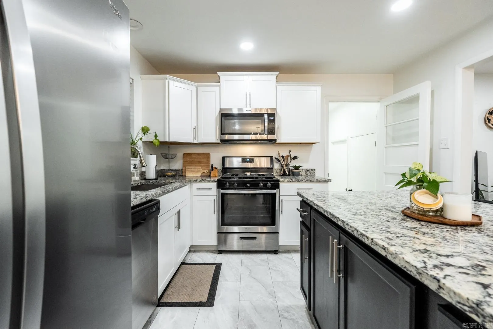 Property at 22  Holly hill - Image 4