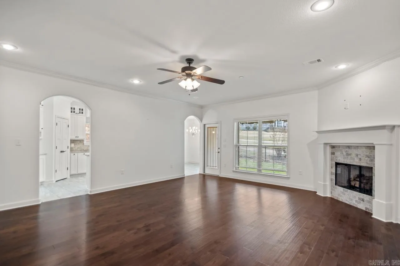 Property at 1272  Turnberry - Image 5