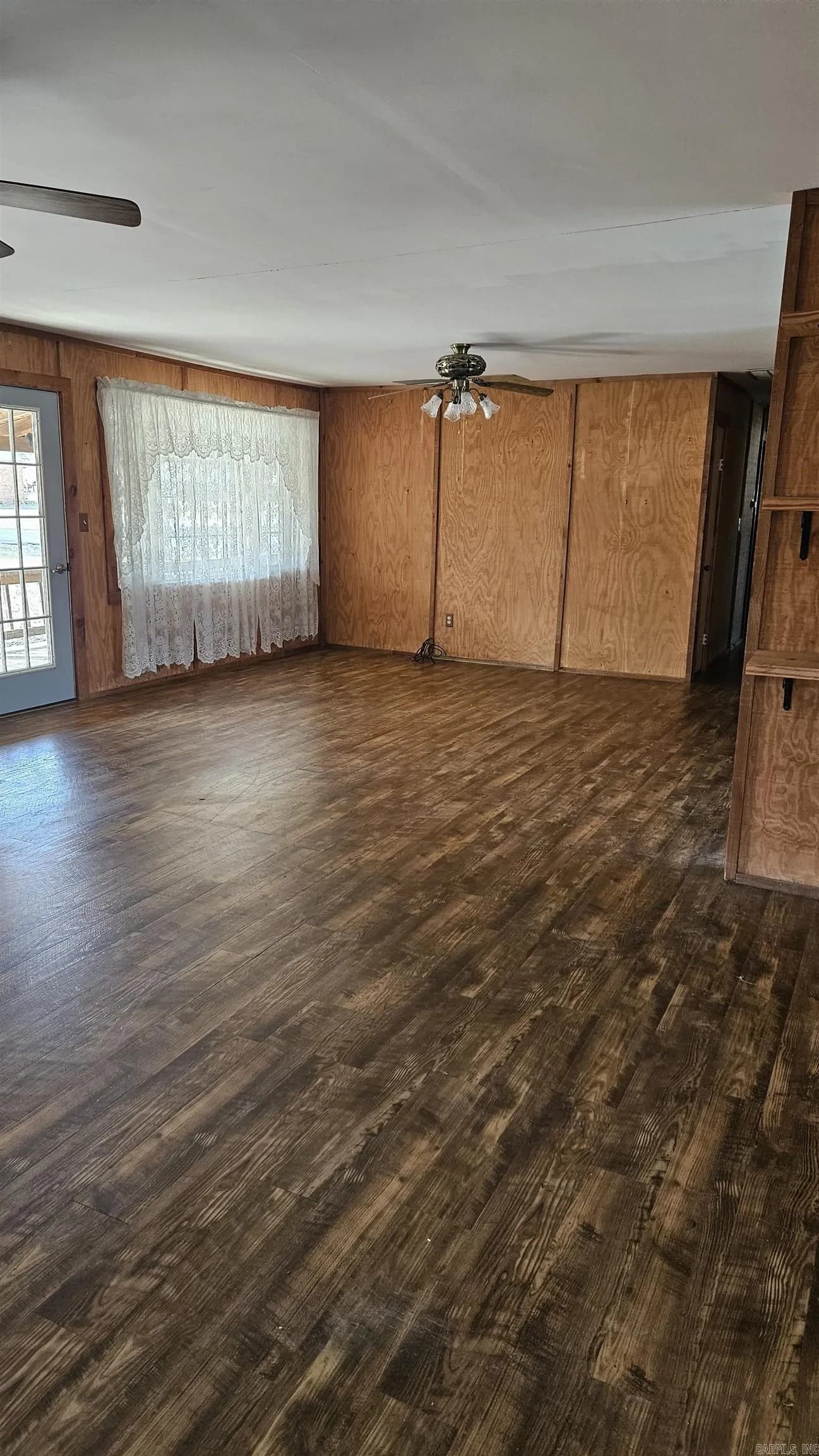 Property at 120 N Ballard - Image 3
