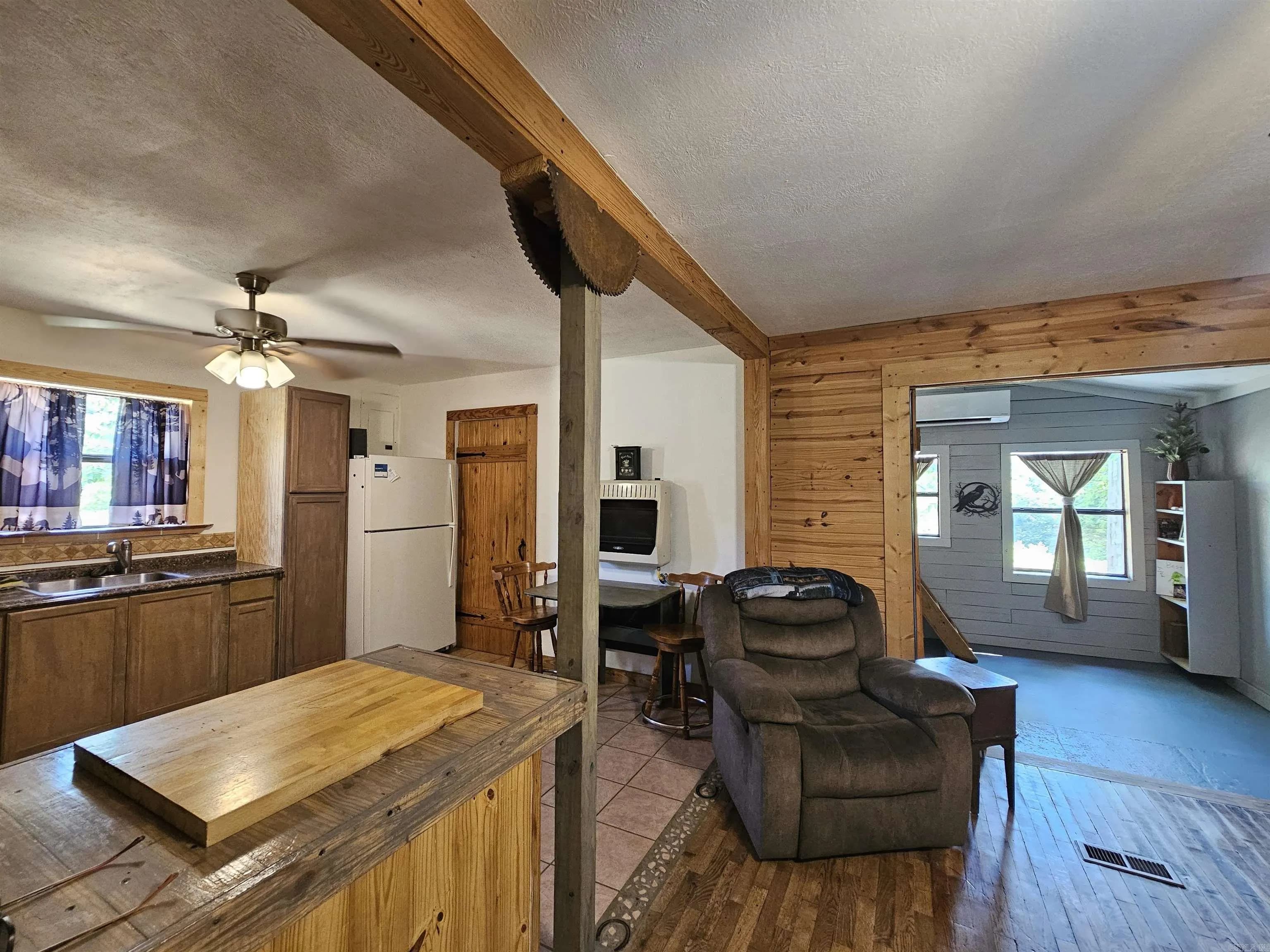 Property at 1826  Marsena - Image 20