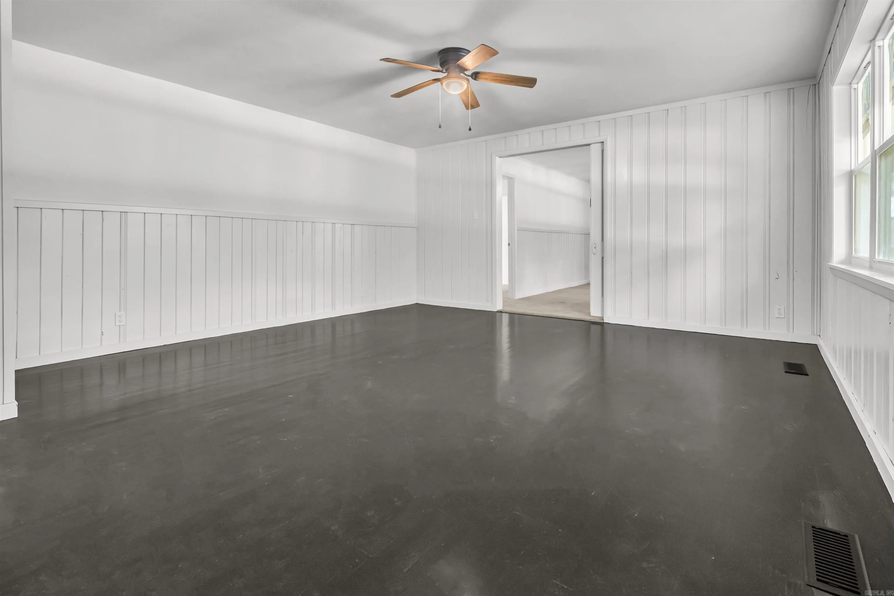 Property at 922  Scenic - Image 29
