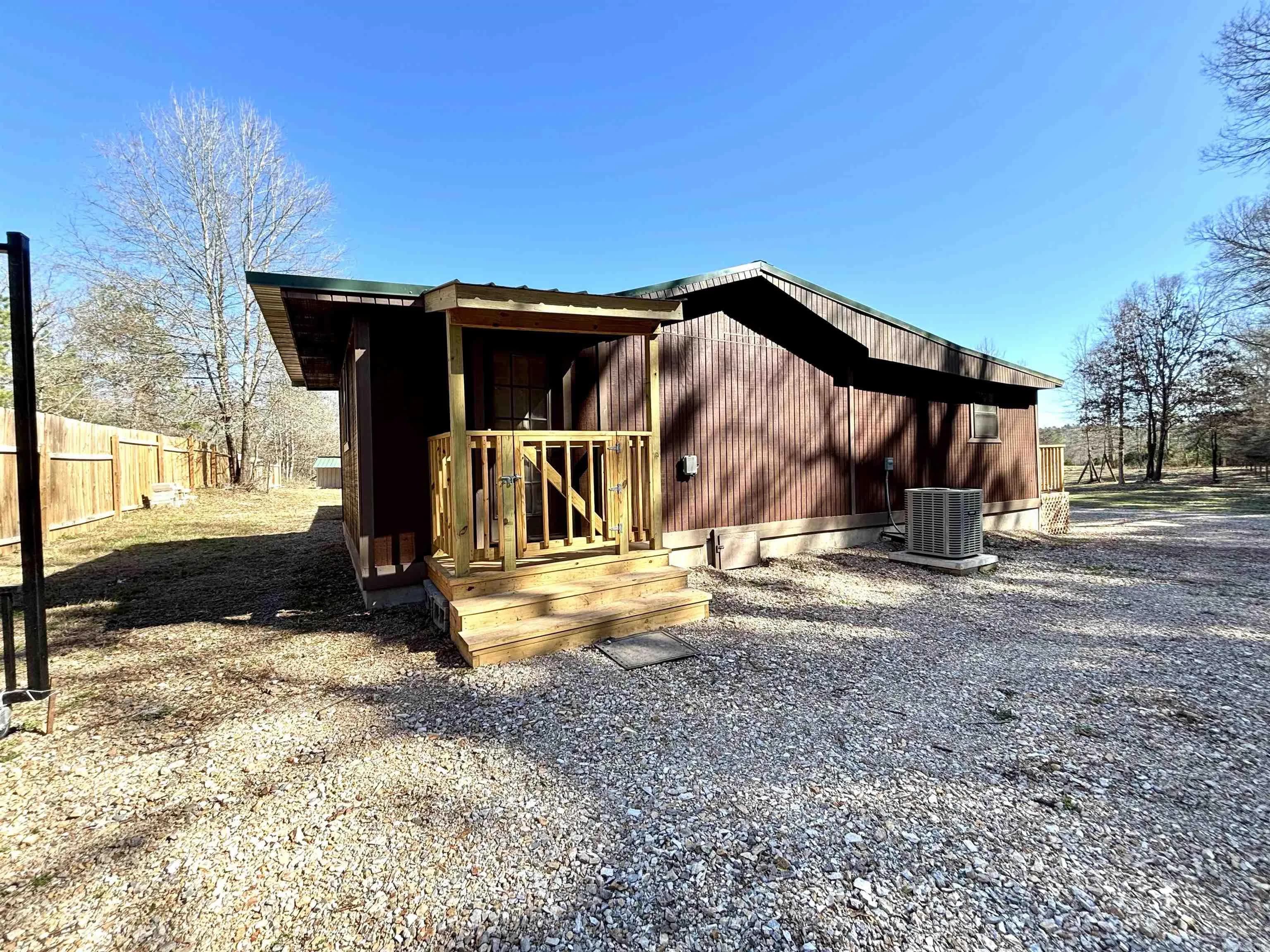 Property at 109  Sugar loaf - Image 6