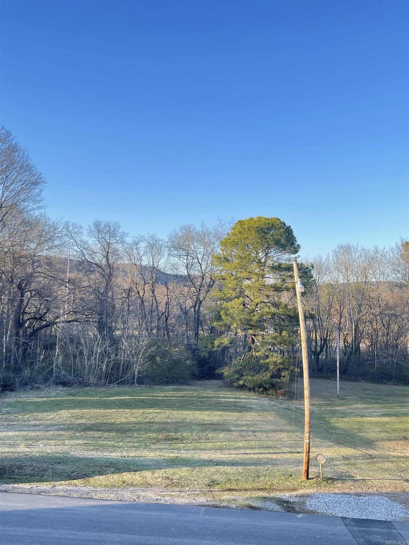 Property at 160  Woodridge - Image 20