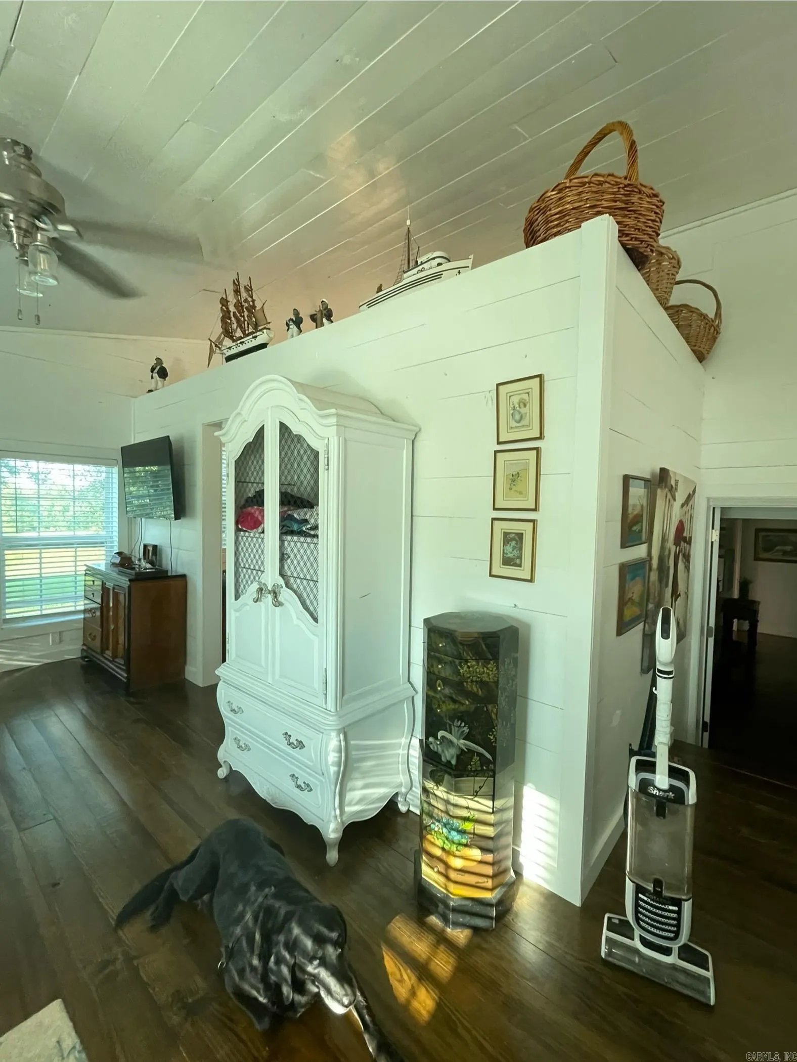 Property at 1338  Gray loop - Image 20