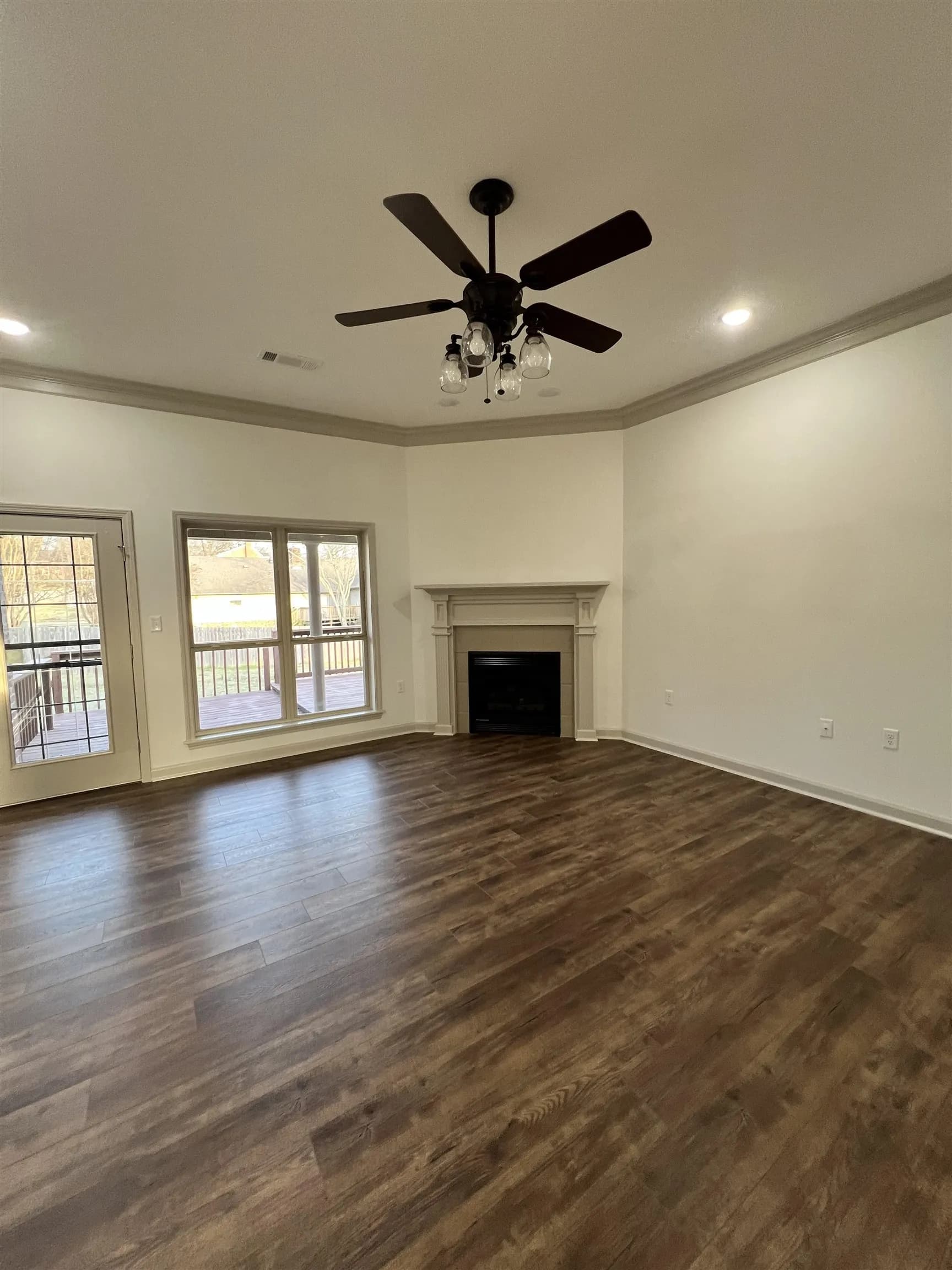 Property at 600  Llama - Image 2