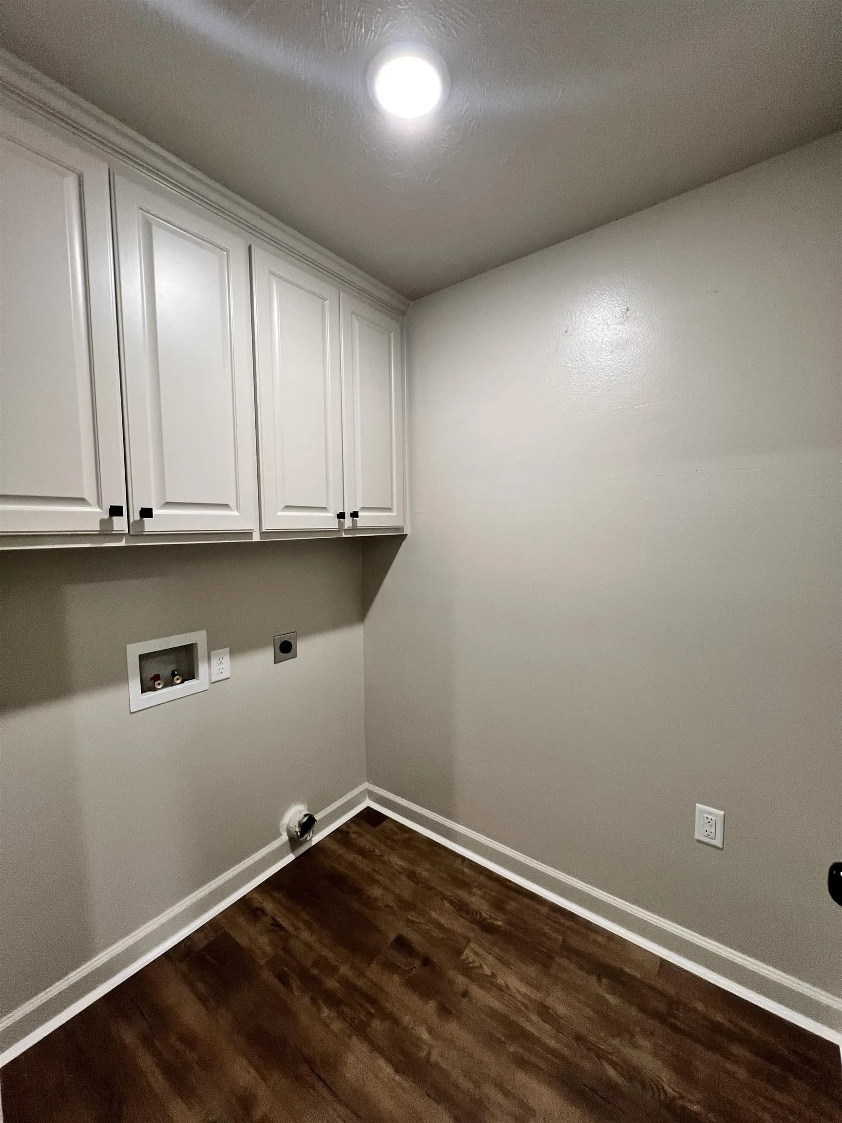 Property at 600  Llama - Image 16