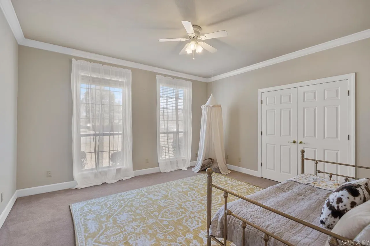 Property at 108  Fawn - Image 20