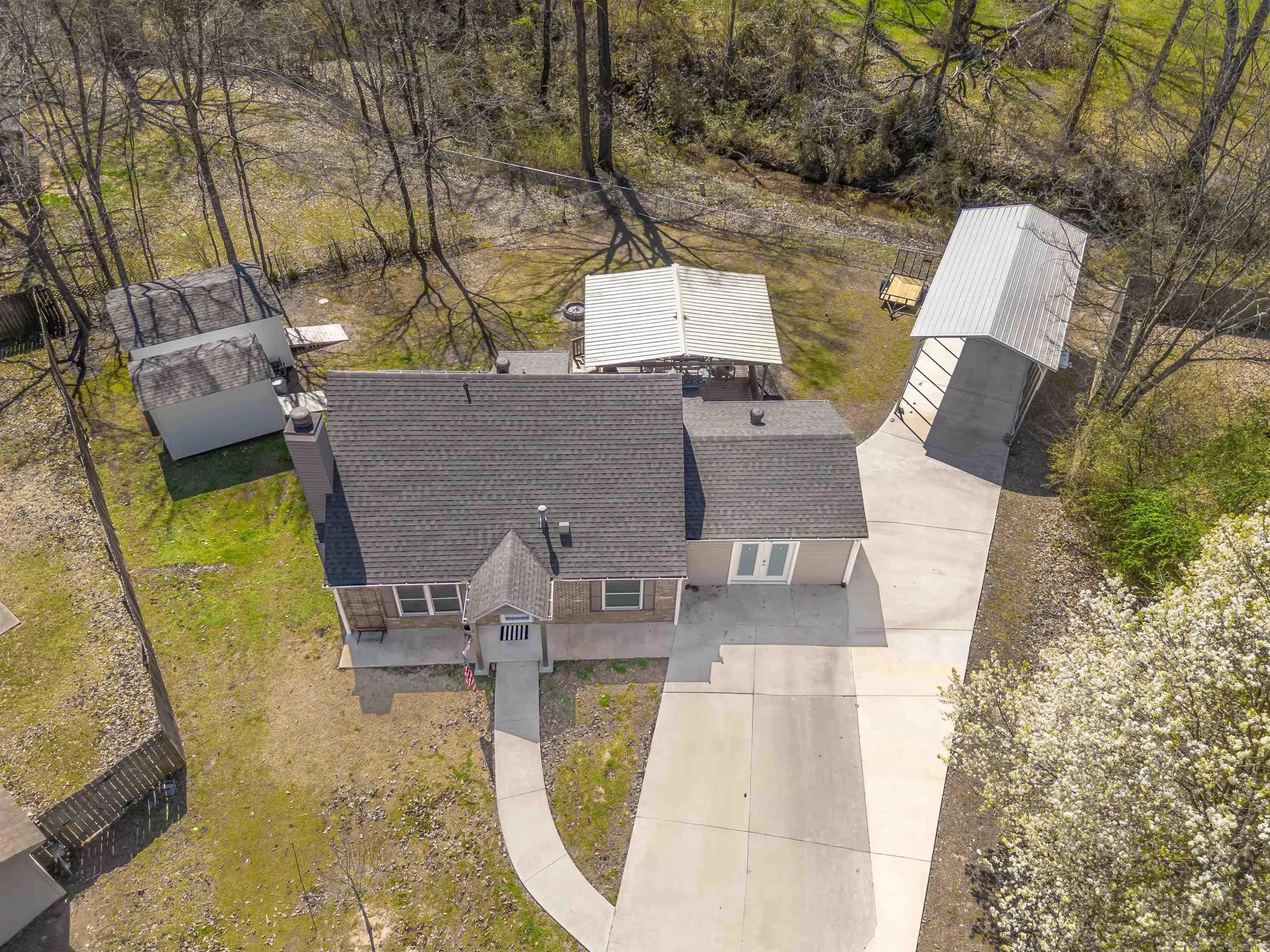 Property at 2205  Carywood - Image 37