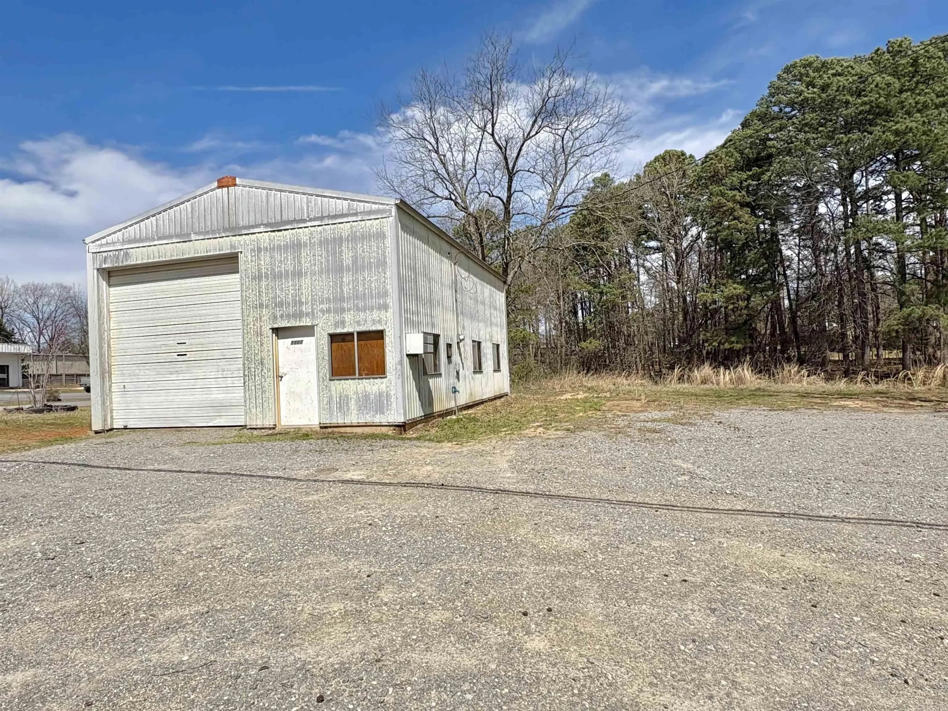 Property at 1300 W Center - Image 1