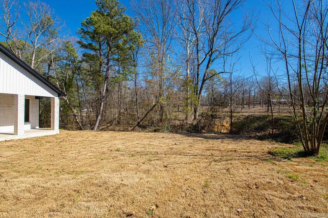 Property at 13505  Alexander - Image 10