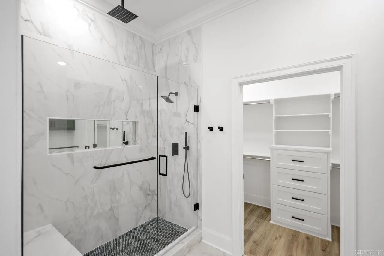 Property at 13505  Alexander - Image 23