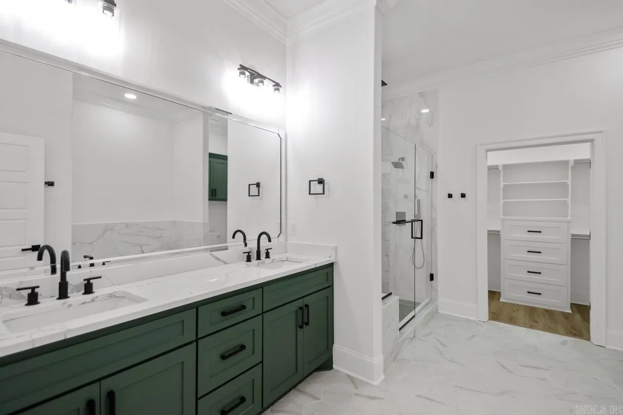 Property at 13505  Alexander - Image 21
