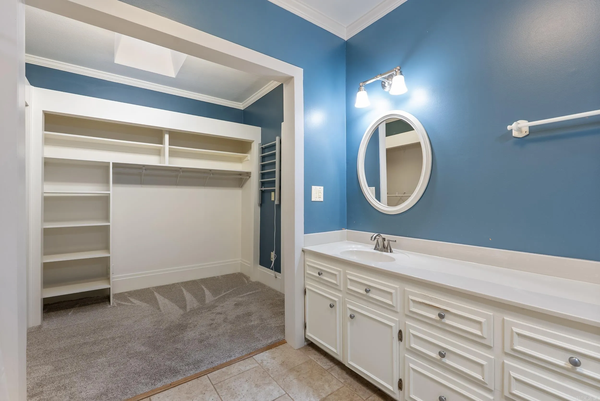 Property at 1204  Winfield - Image 27