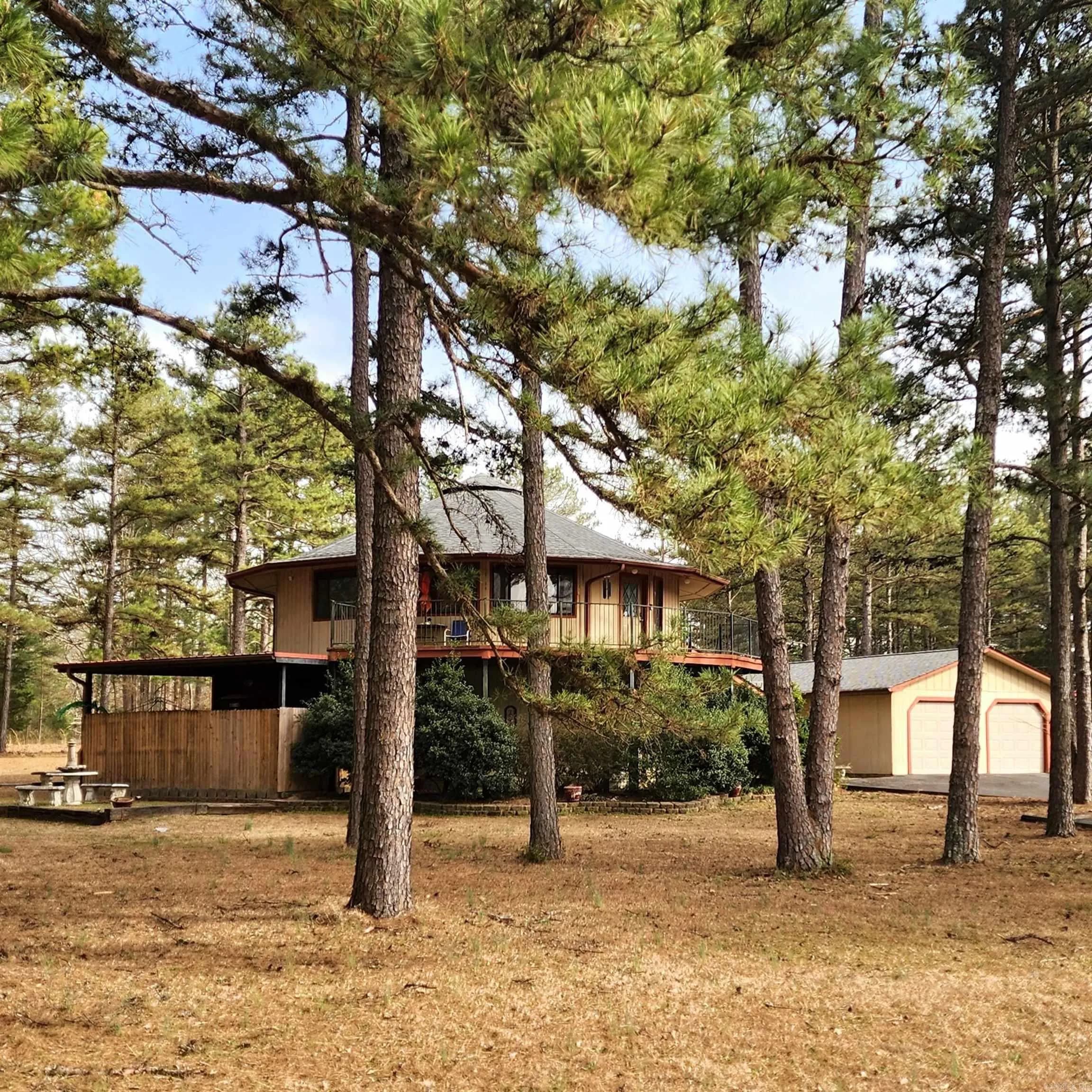 Property at 40  Mockingbird - Image 2