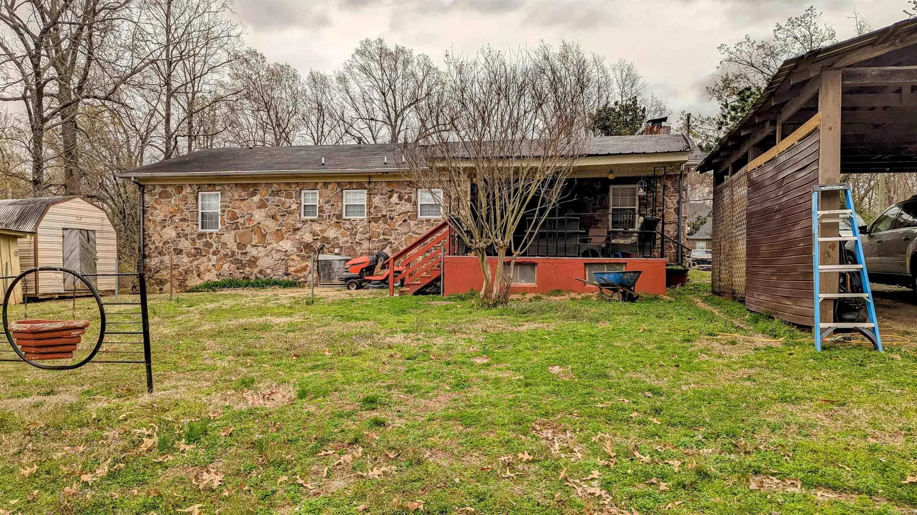 Property at 811  Strawfloor - Image 28