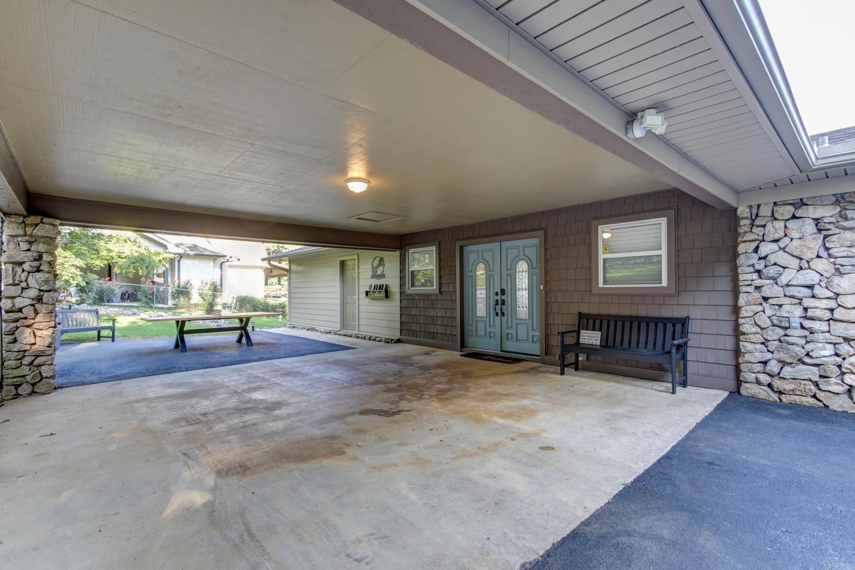 Property at 207 W West mountain view - Image 38