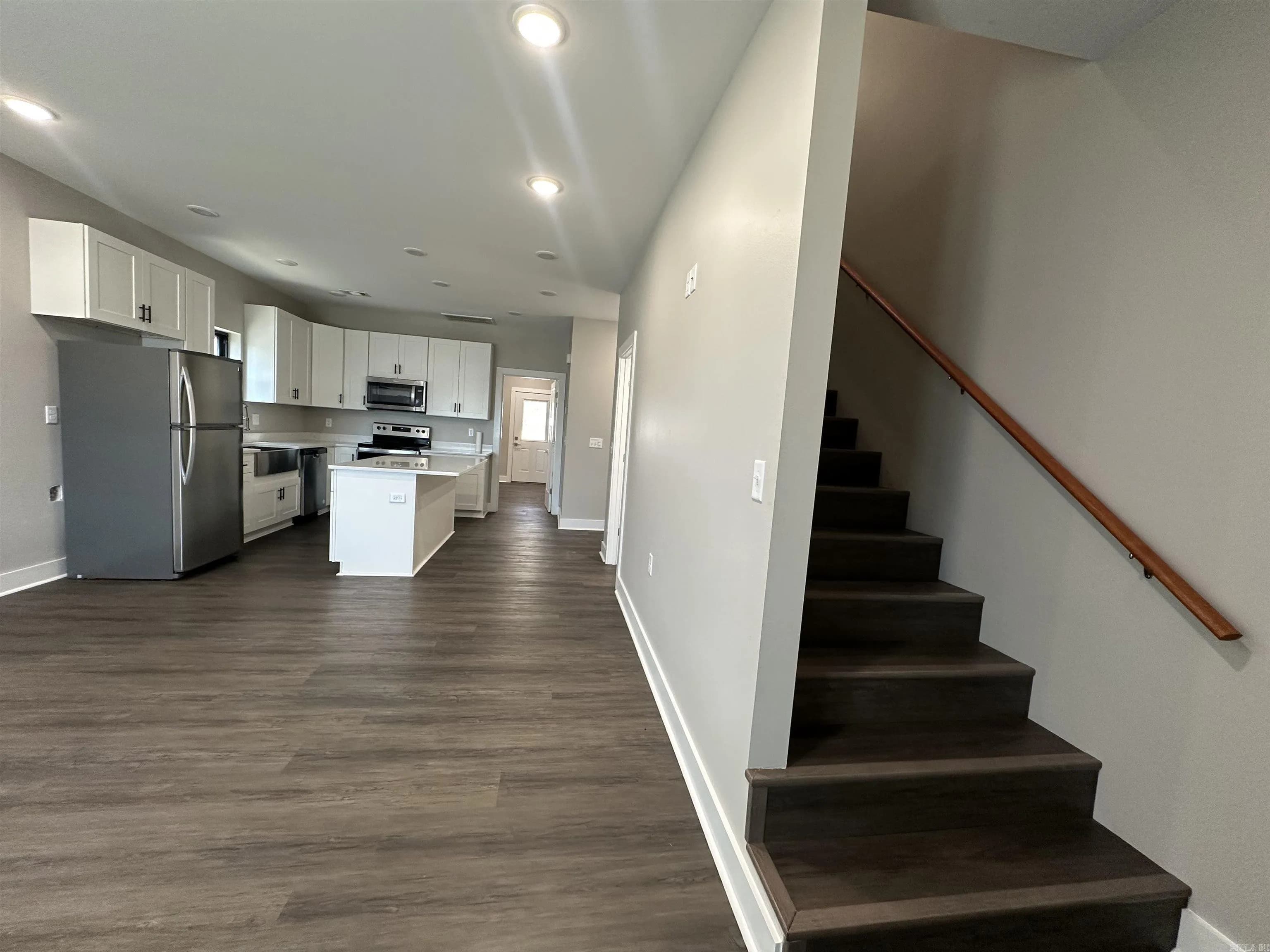 Property at 2  Estes - Image 11