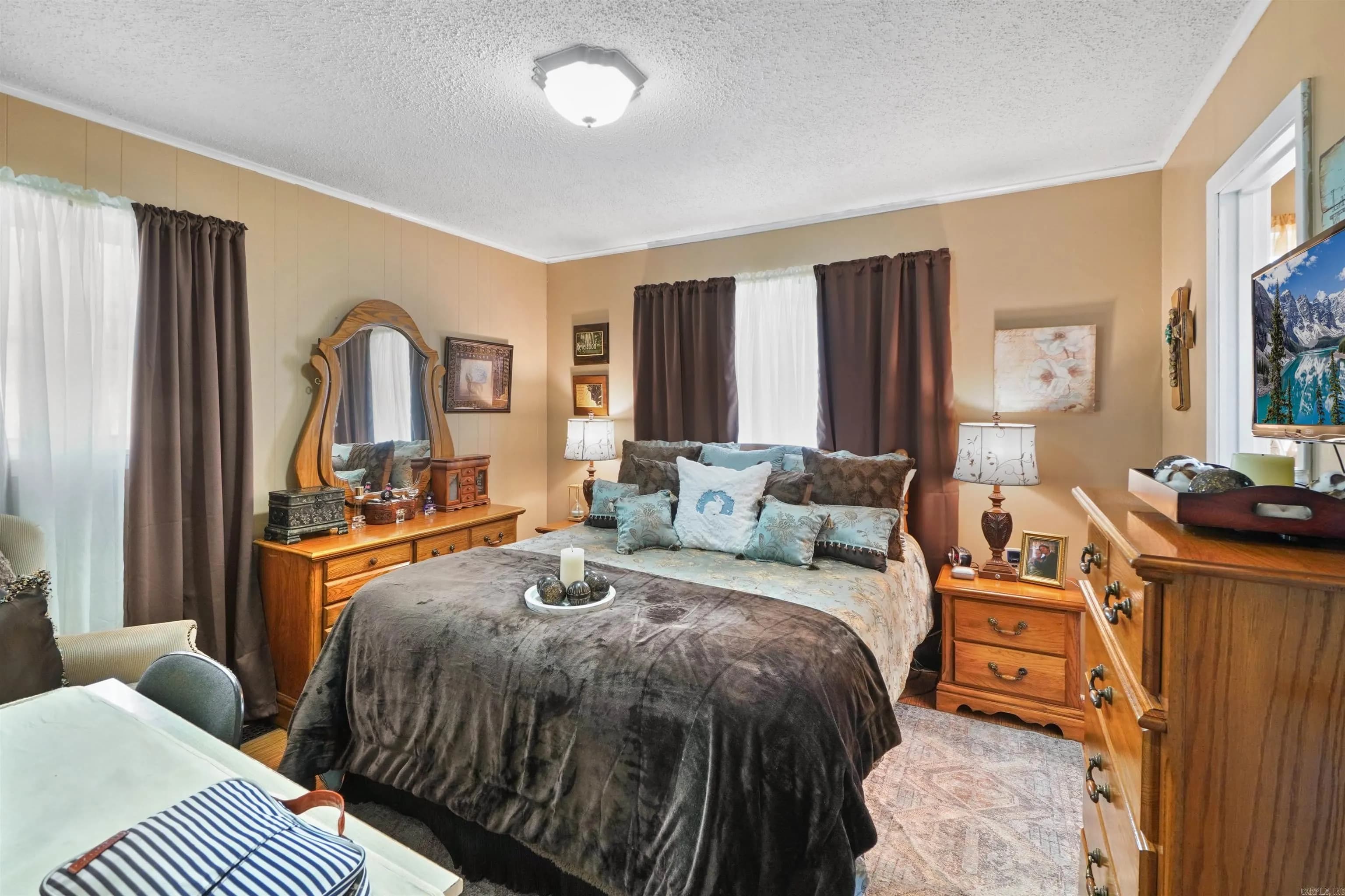 Property at 1599  Stacy springs - Image 8
