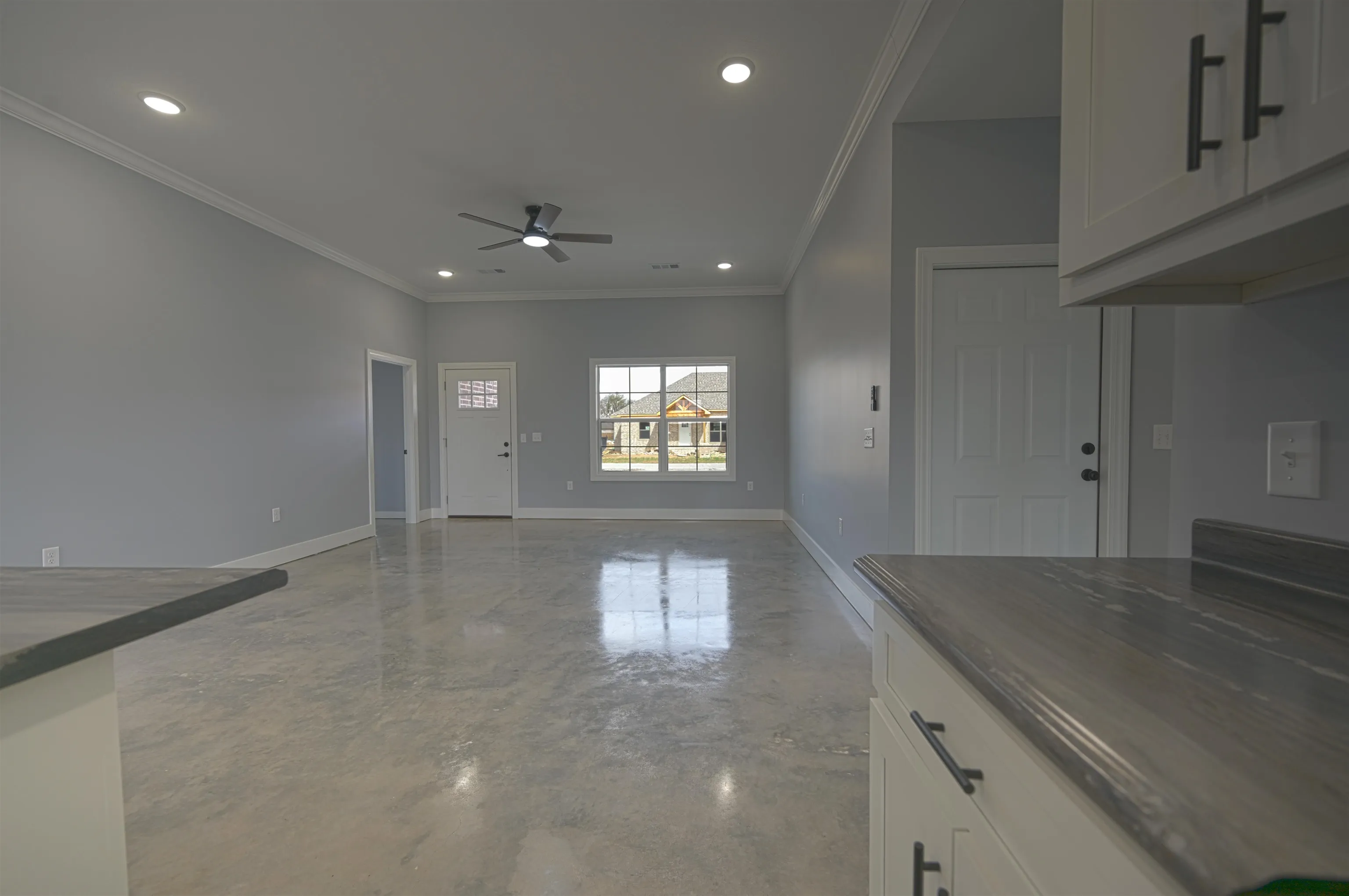 Property at 803  Brayden - Image 3