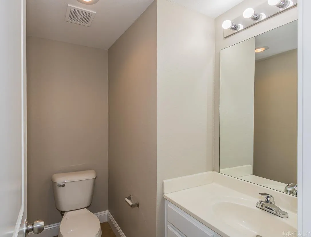 Property at 1205  Sadie, 1 - Image 26