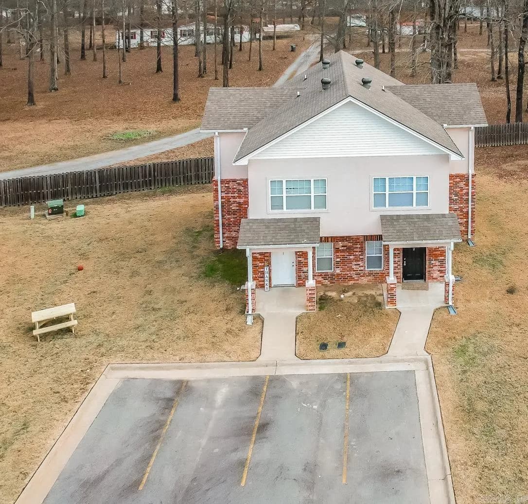 Property at 1205  Sadie, 1 - Image 4