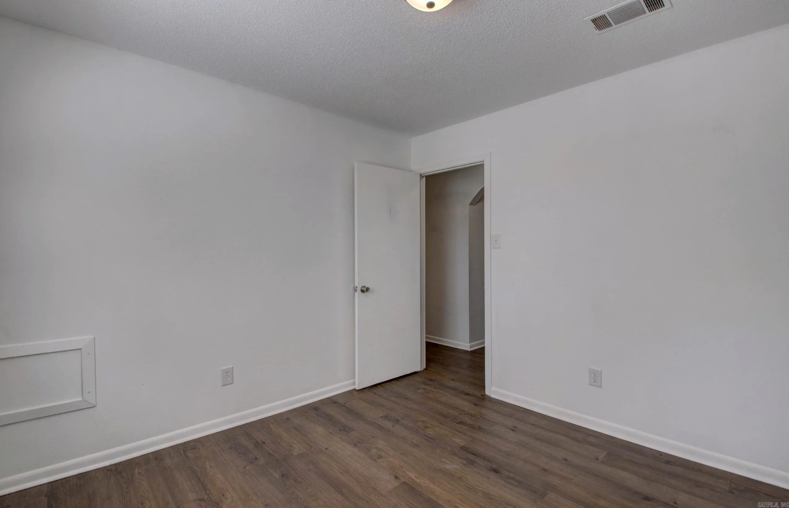Property at 1727  Marlyn - Image 31