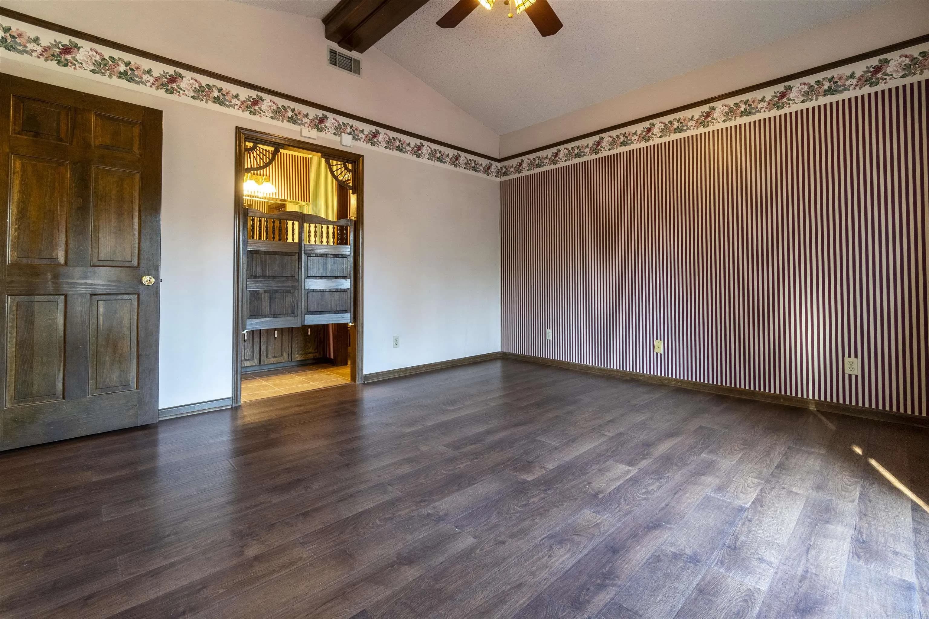 Property at 207  Amber oaks dr - Image 19