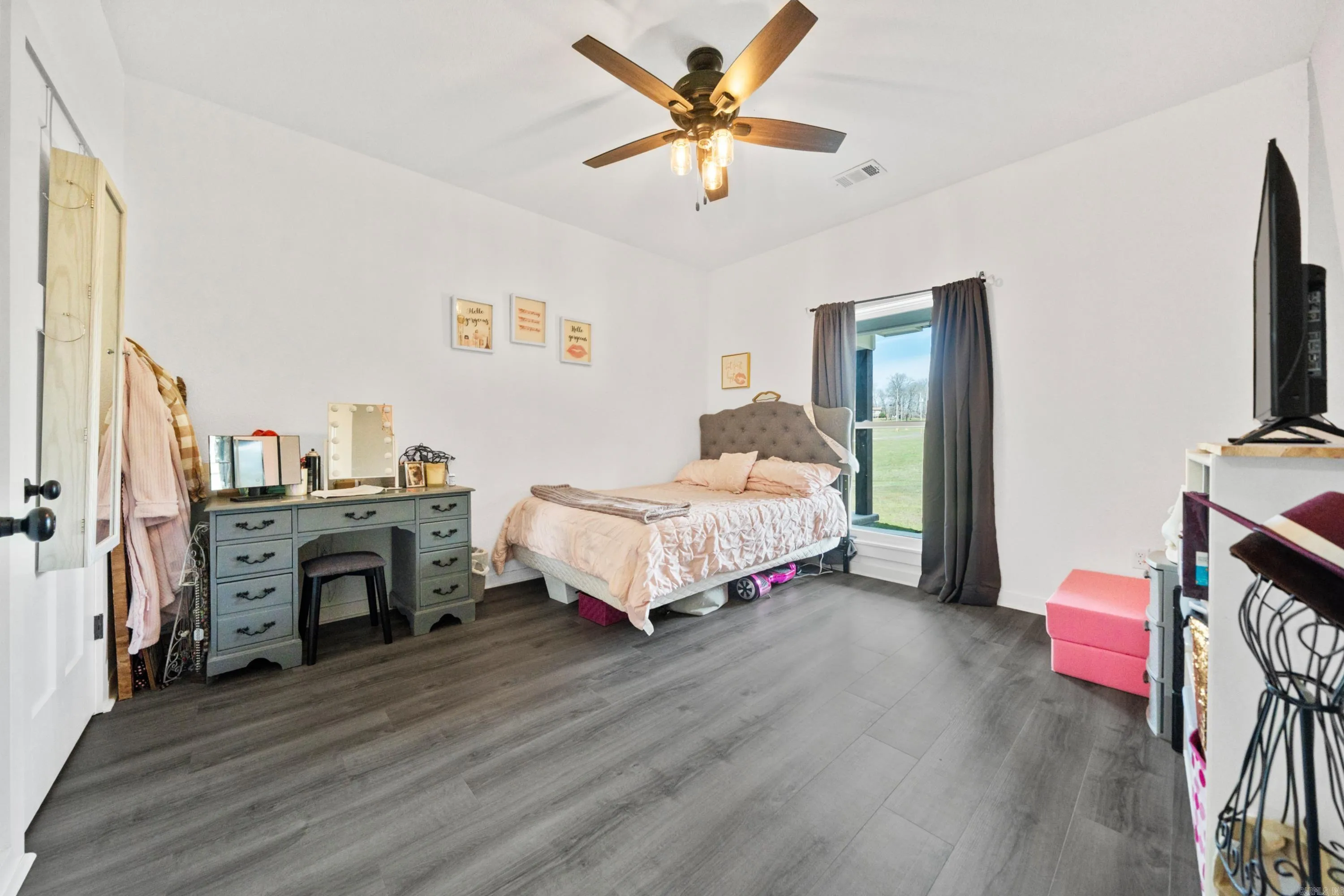 Property at 231  Nomoe - Image 27