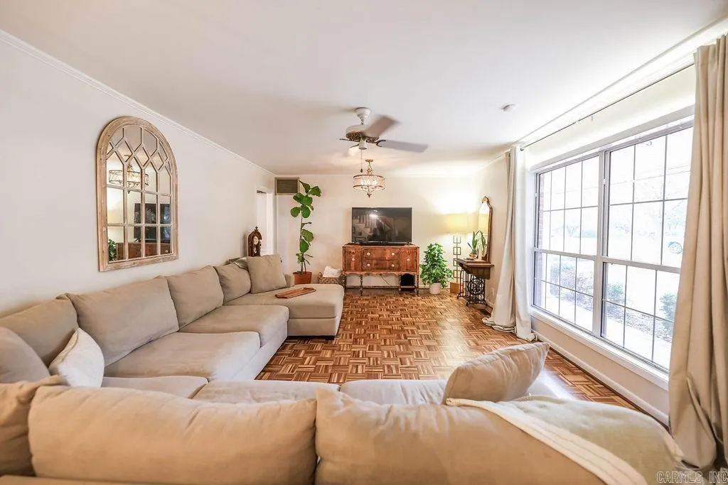 Property at 1616 W Block st - Image 18